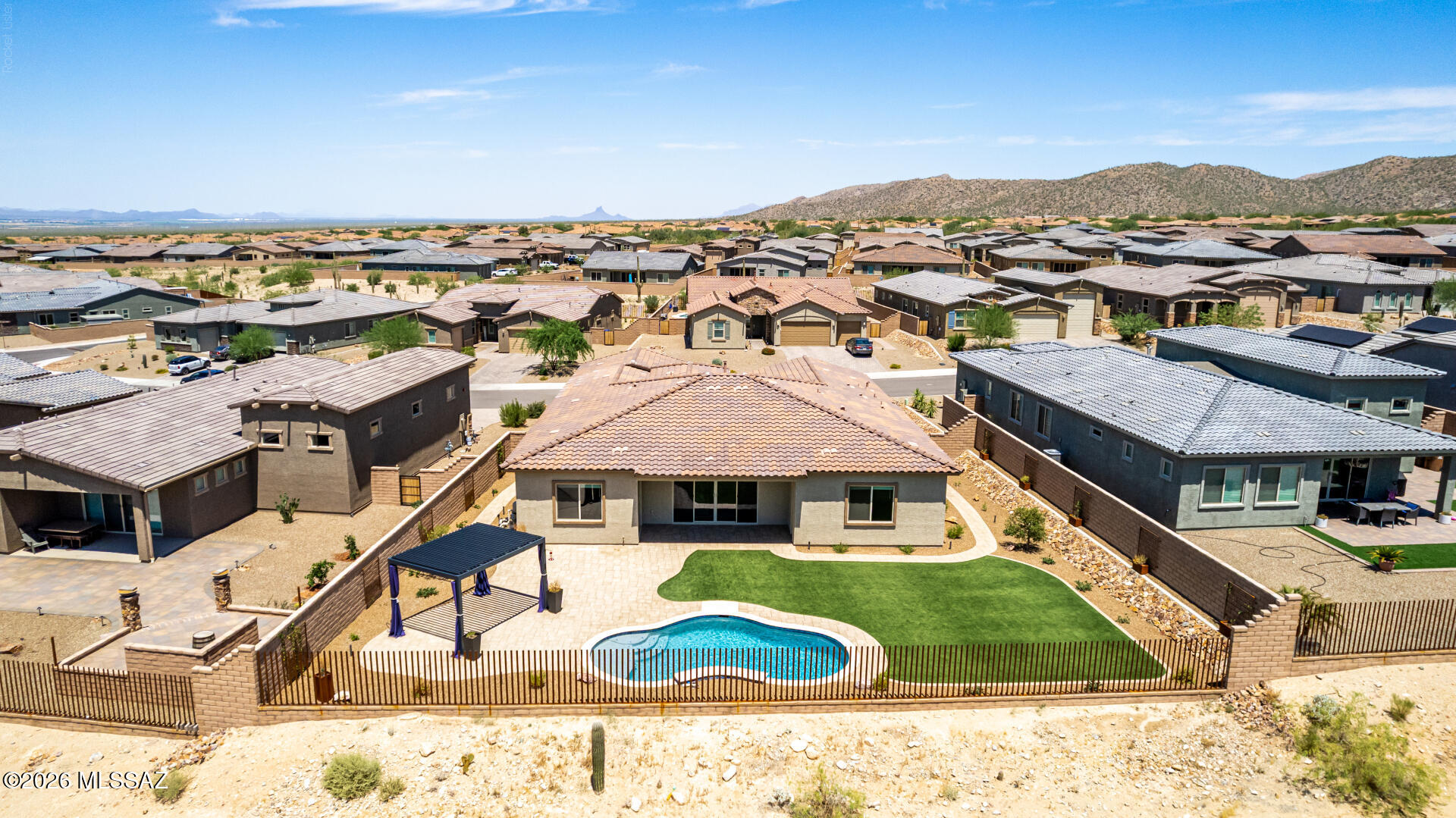 Los Saguaros At Dove Mountain SQ20121640199 - Residential