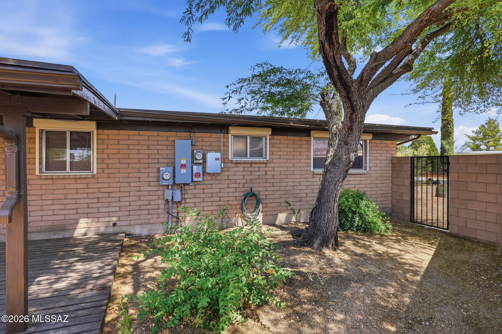 Essex Gardens East (1-44) - Residential