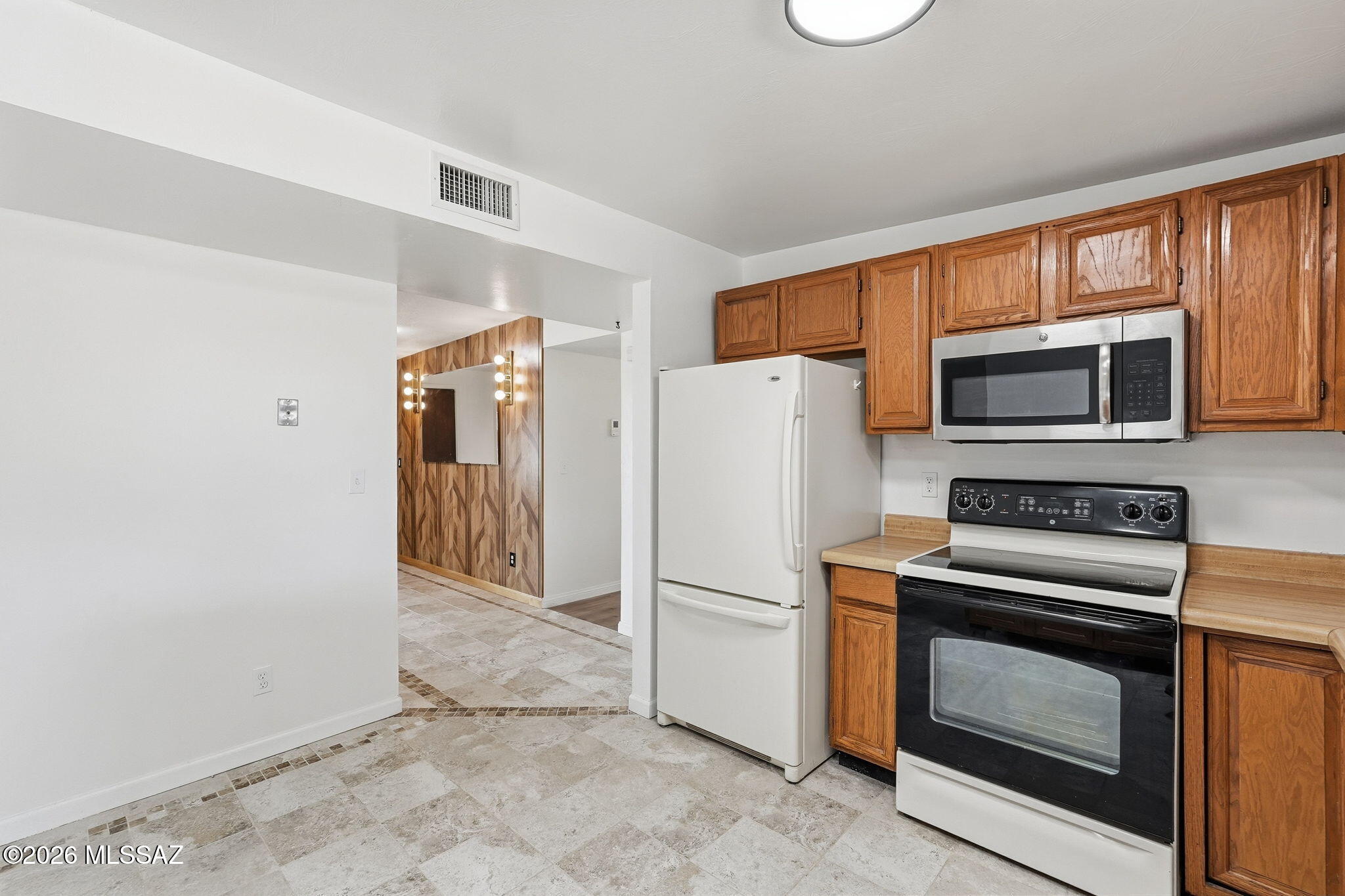 Essex Gardens East (1-44) - Residential