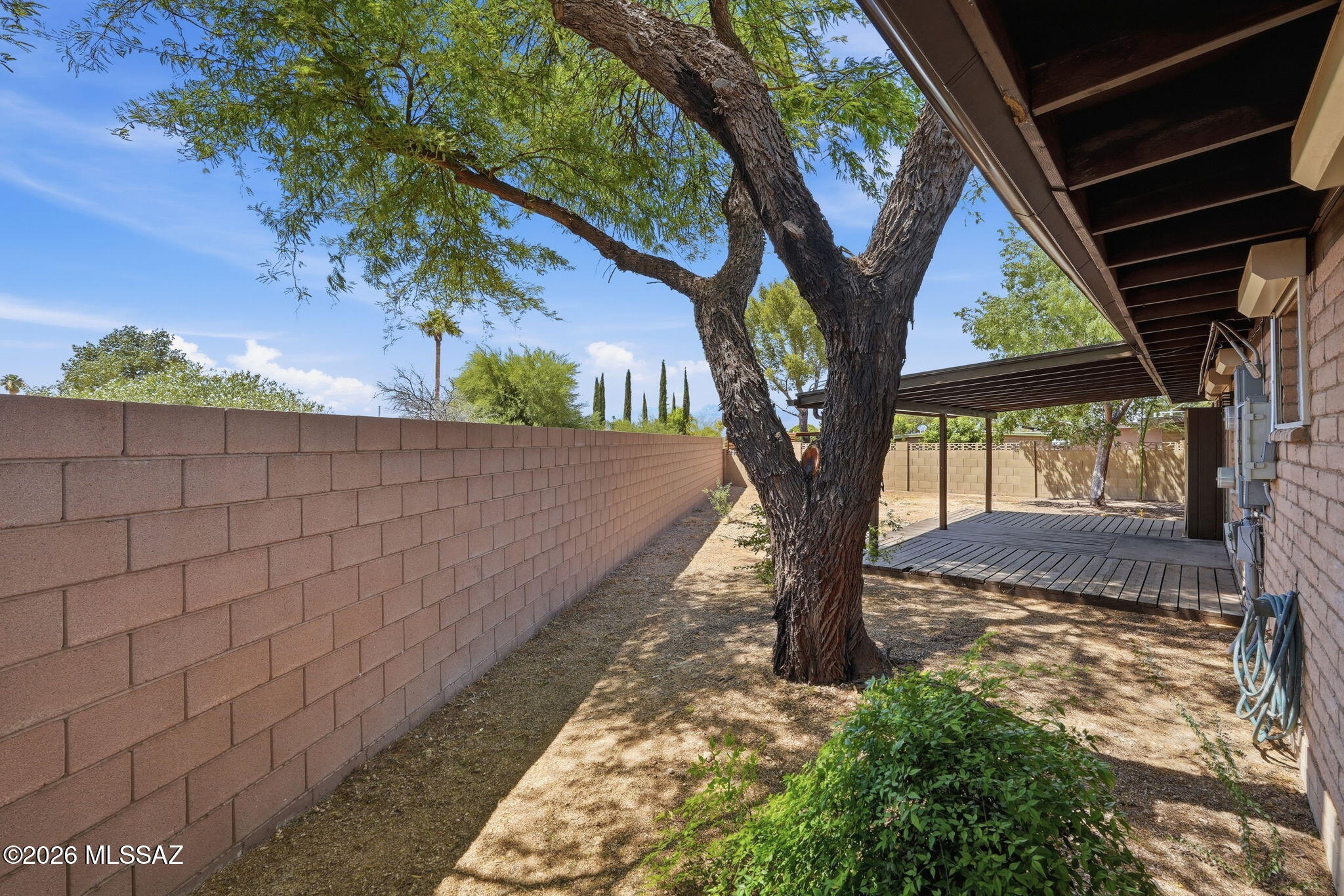 Essex Gardens East (1-44) - Residential