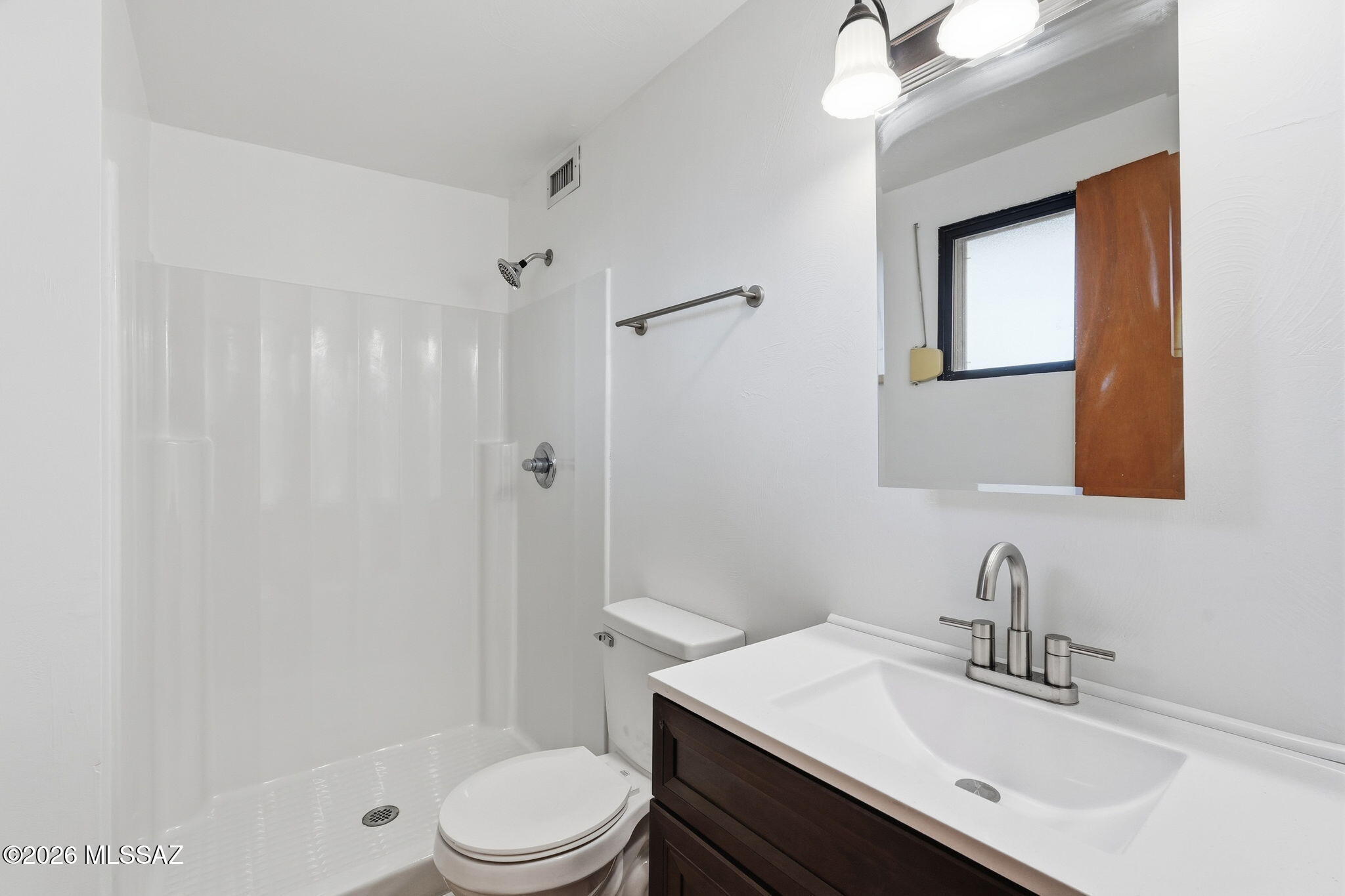 Essex Gardens East (1-44) - Residential