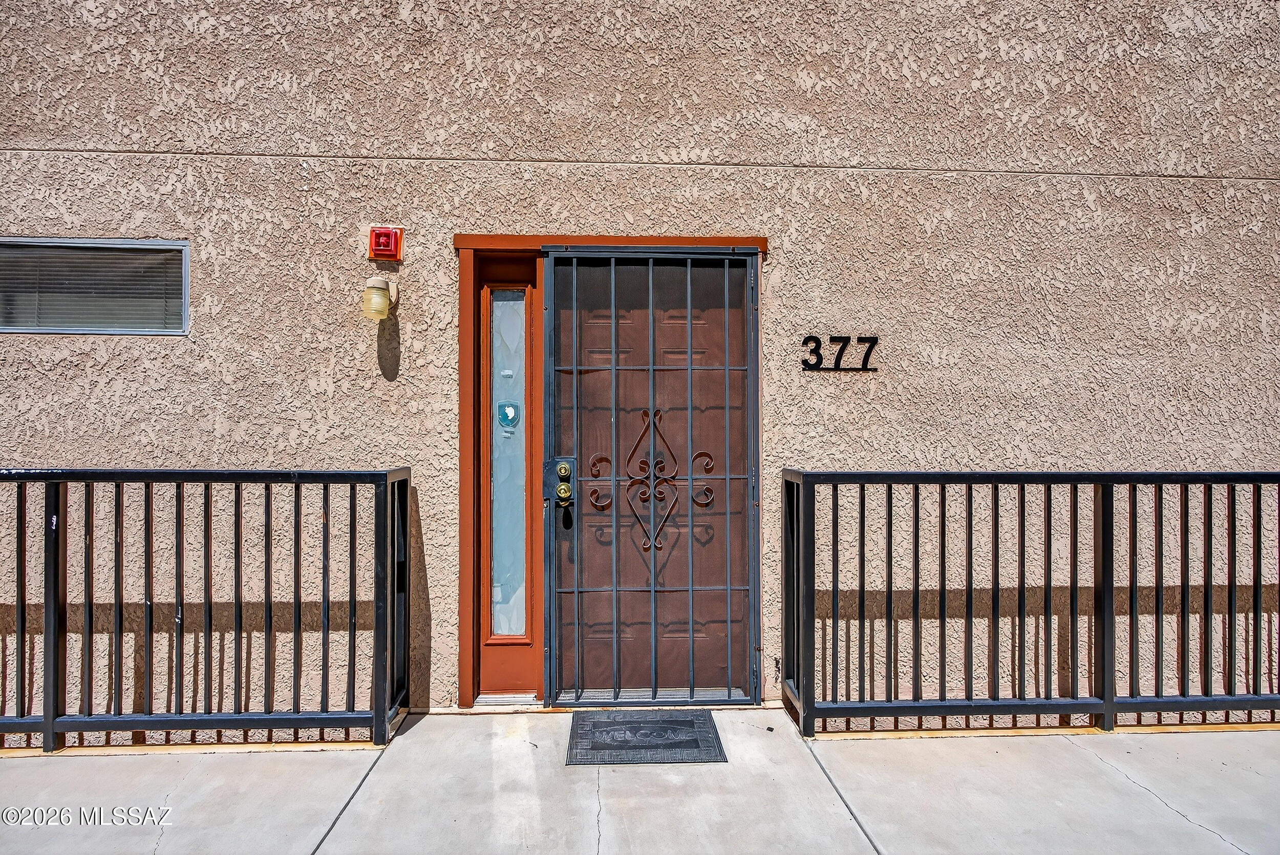 La Vida - Residential