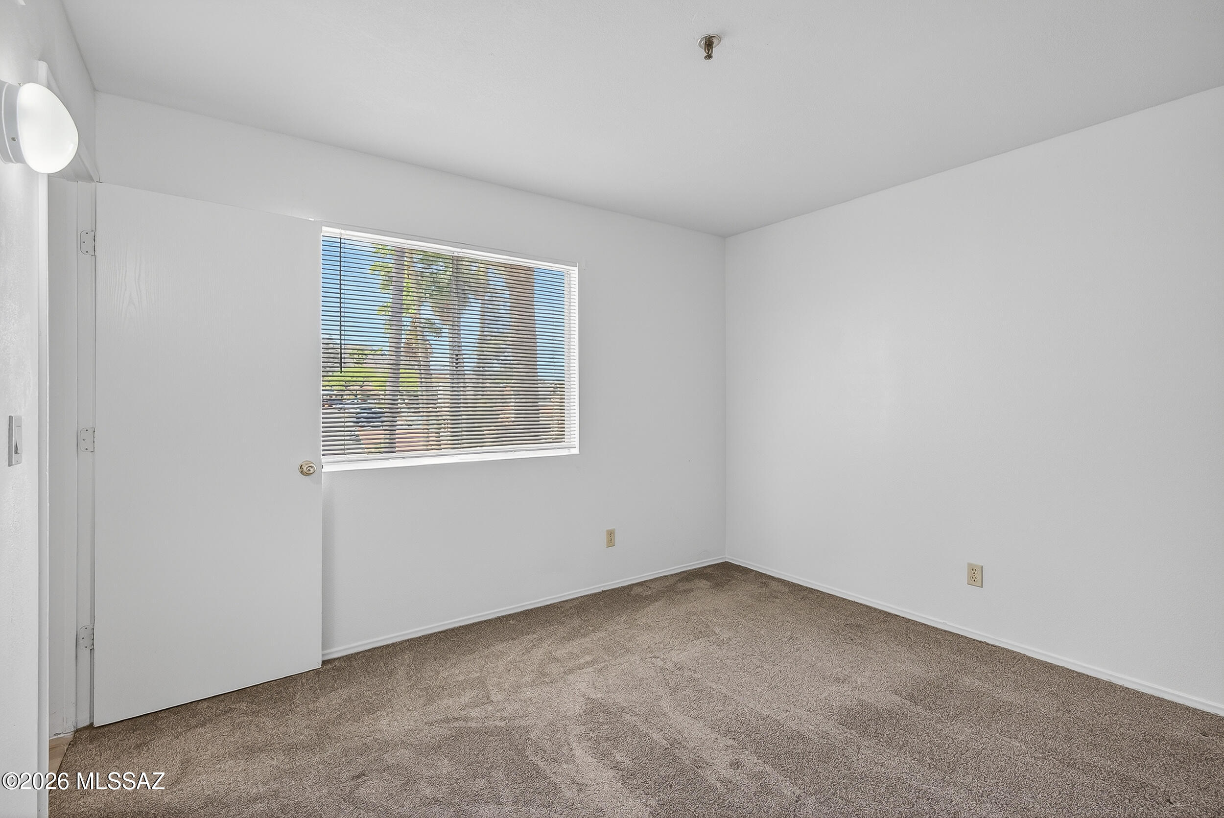 La Vida - Residential