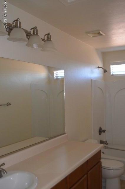 Sycamore Park Village 5 (1-219) - Residential Lease