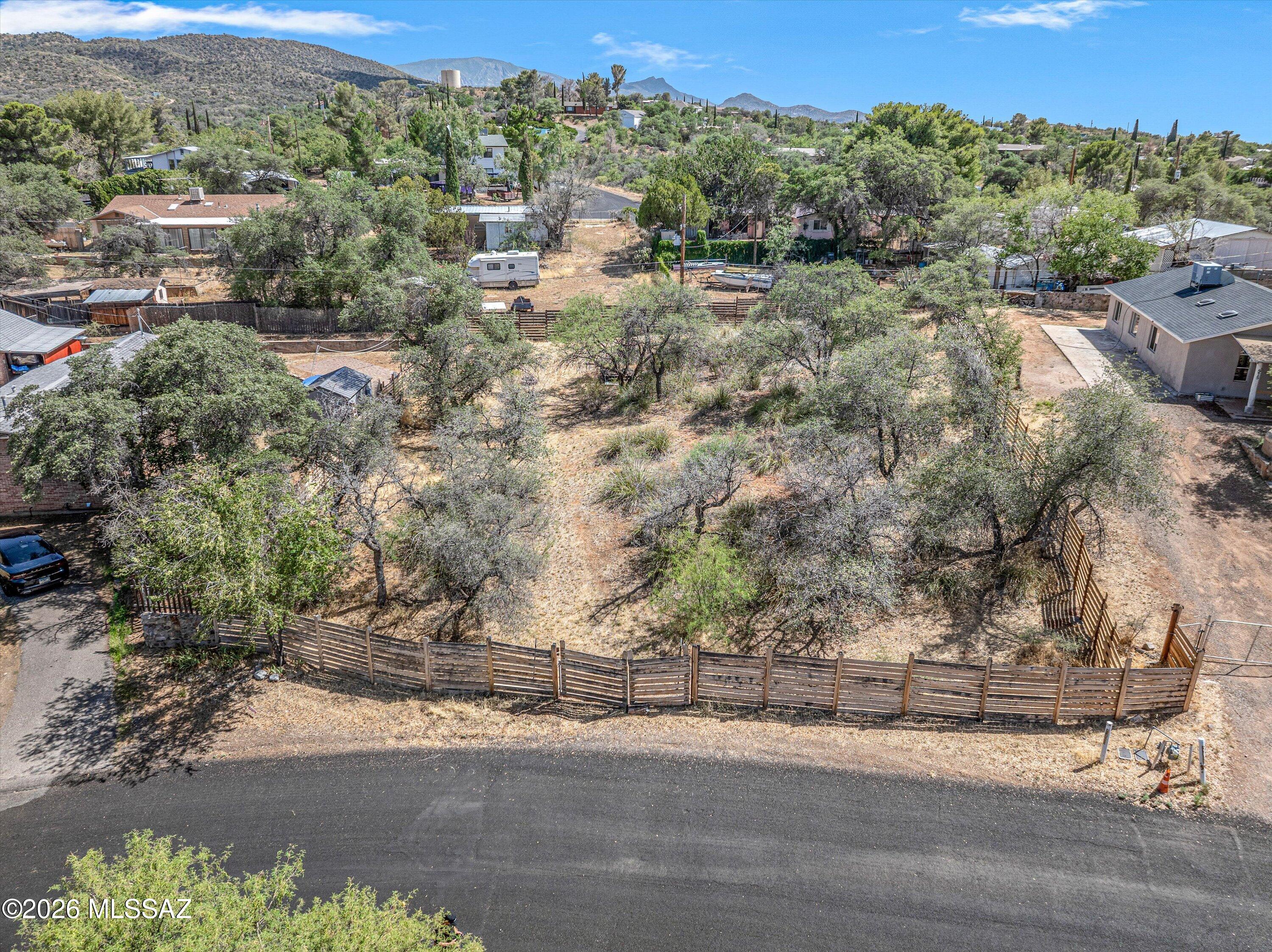 Los Robles Estates - Land