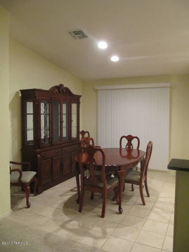 Rancho Del Lago (1-100) - Residential Lease