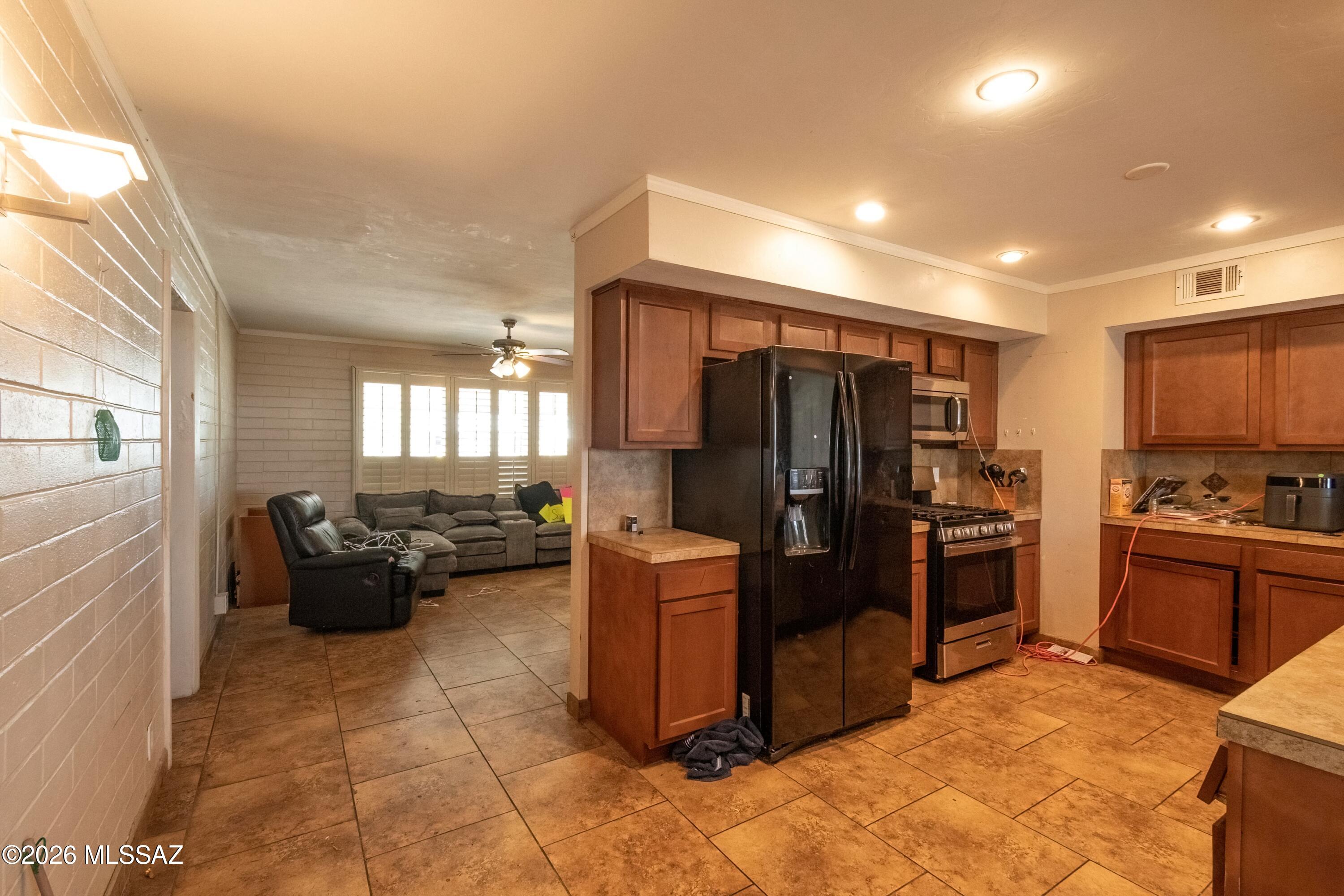 Maryvale Manor - Residential