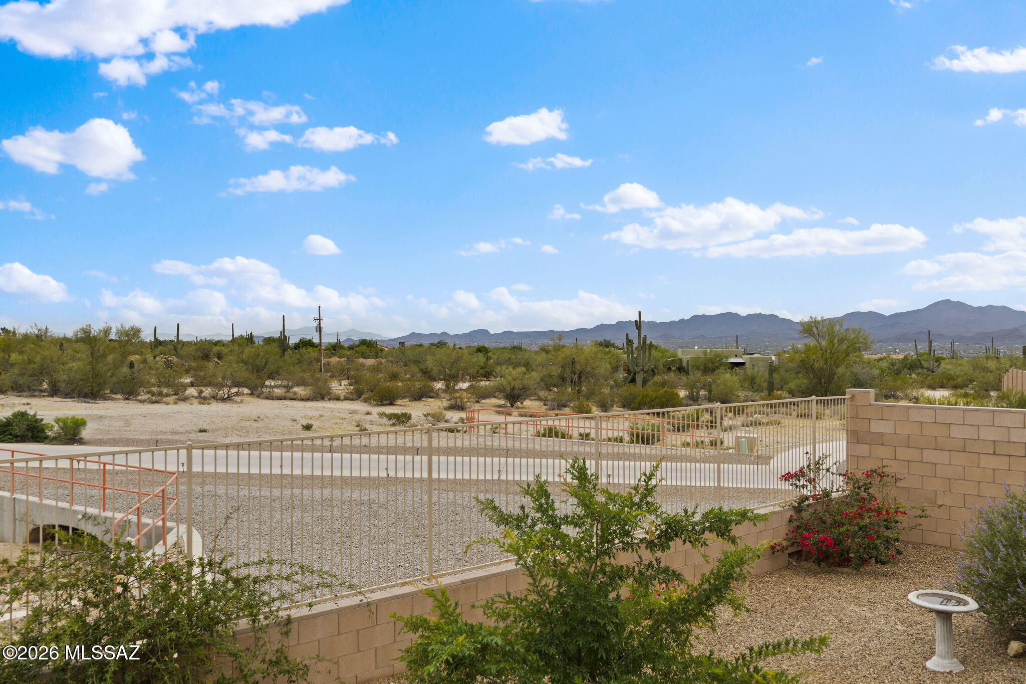 Twin Peaks and Lambert Lane - Residential