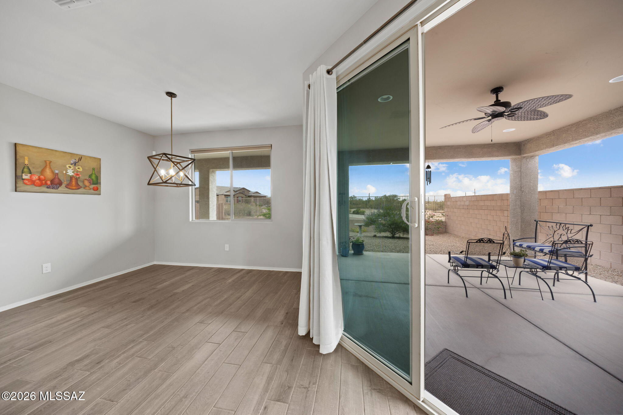 Twin Peaks and Lambert Lane - Residential