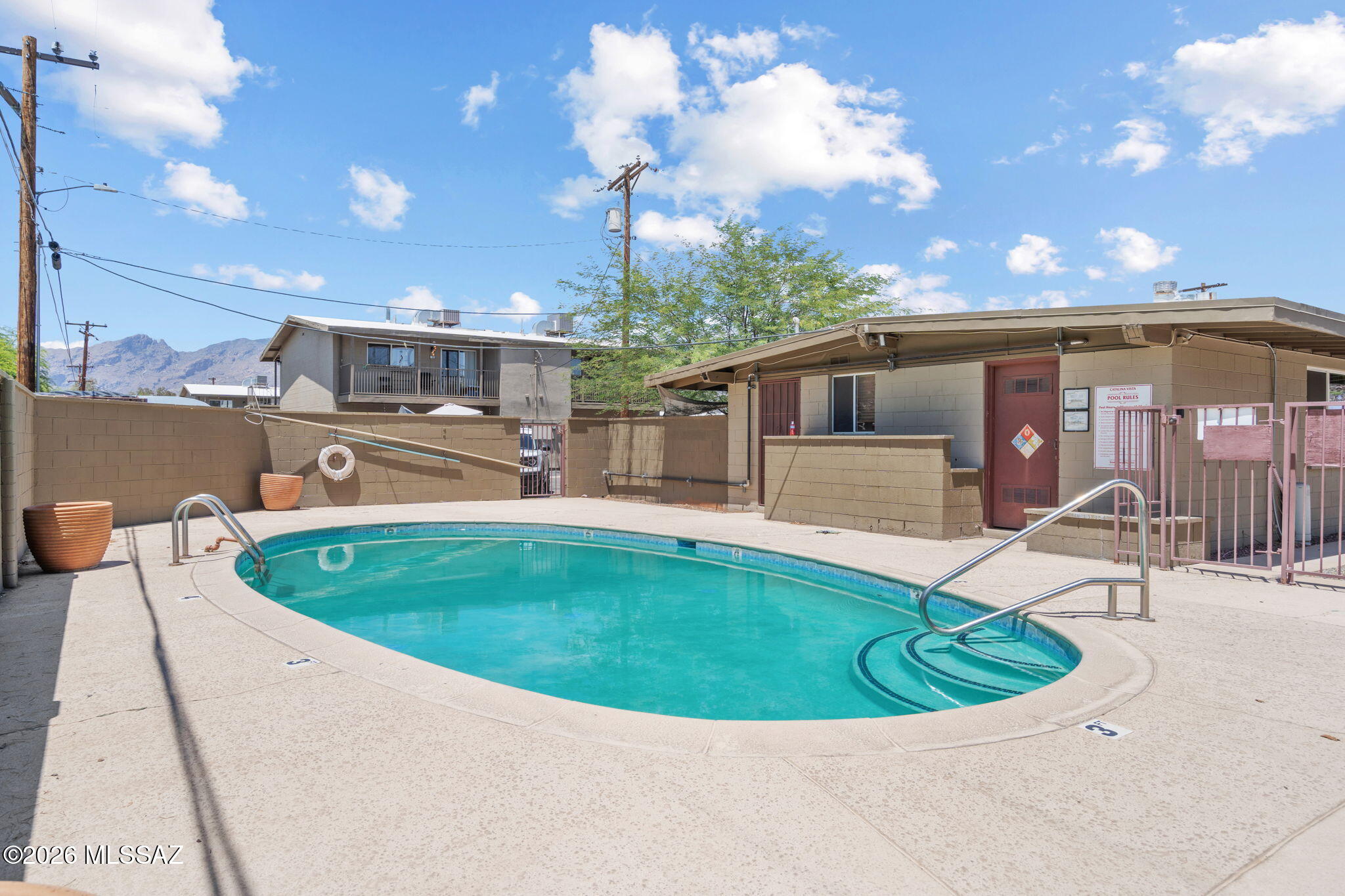 Columbus Park Condominiums (1-60) - Residential