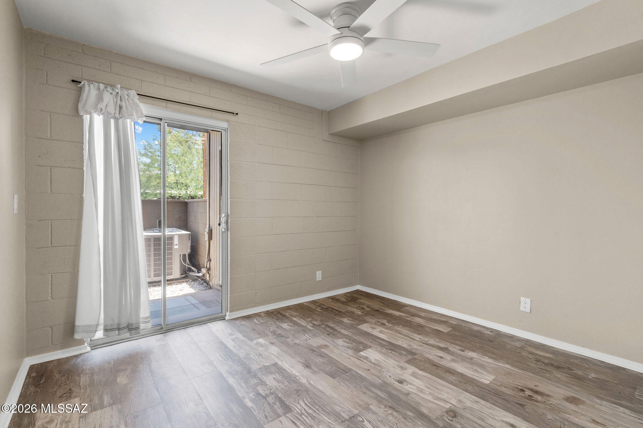Columbus Park Condominiums (1-60) - Residential