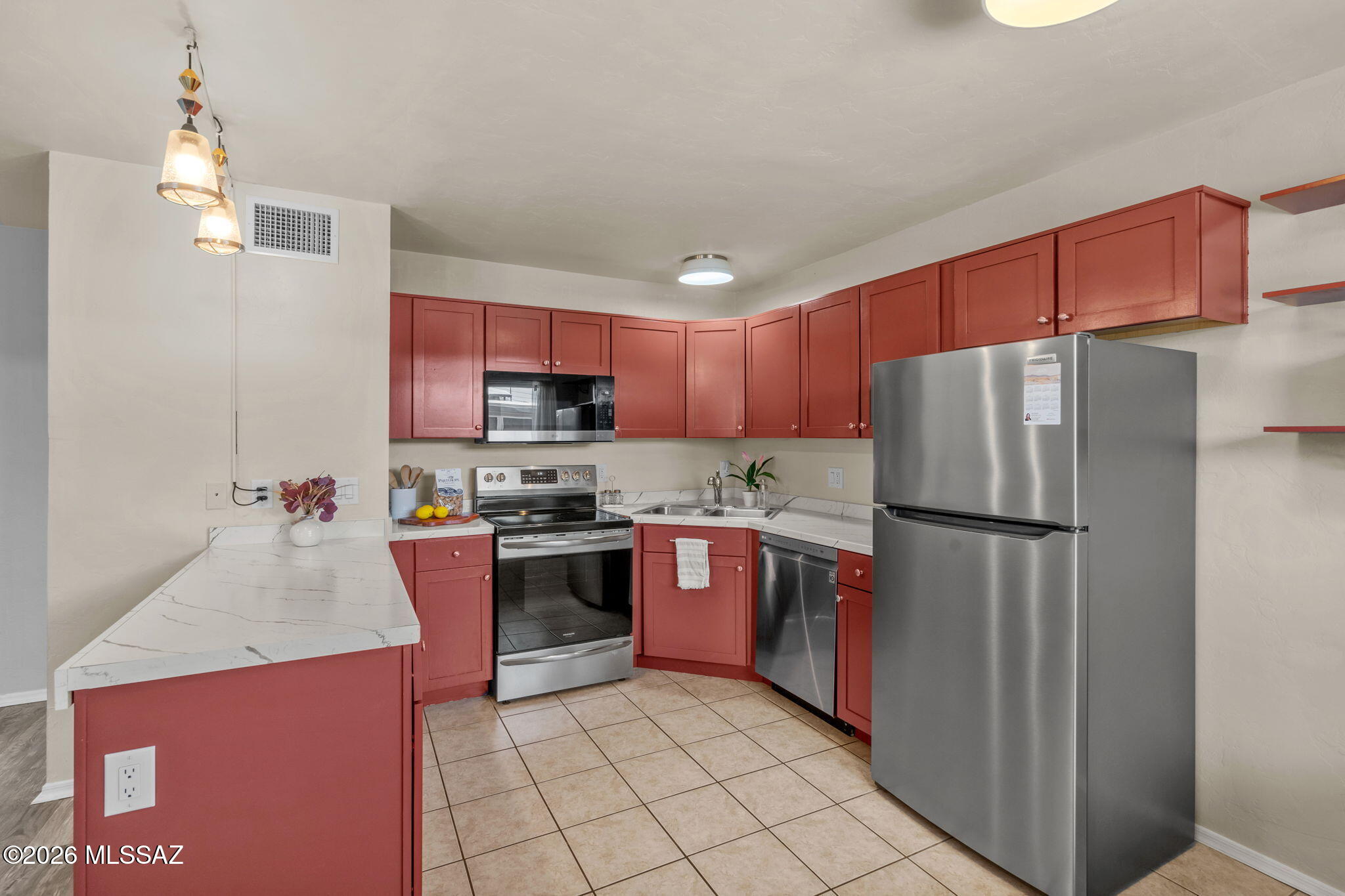 Columbus Park Condominiums (1-60) - Residential