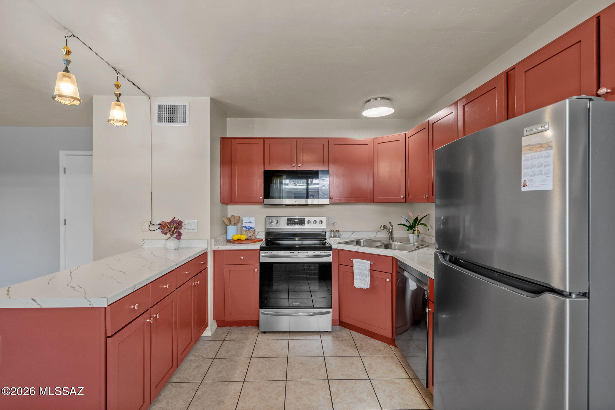 Columbus Park Condominiums (1-60) - Residential