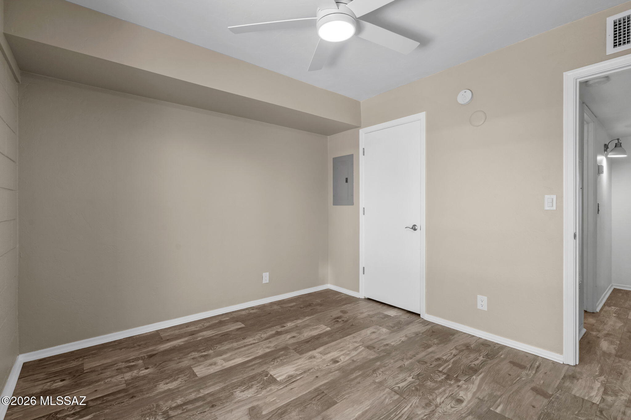 Columbus Park Condominiums (1-60) - Residential