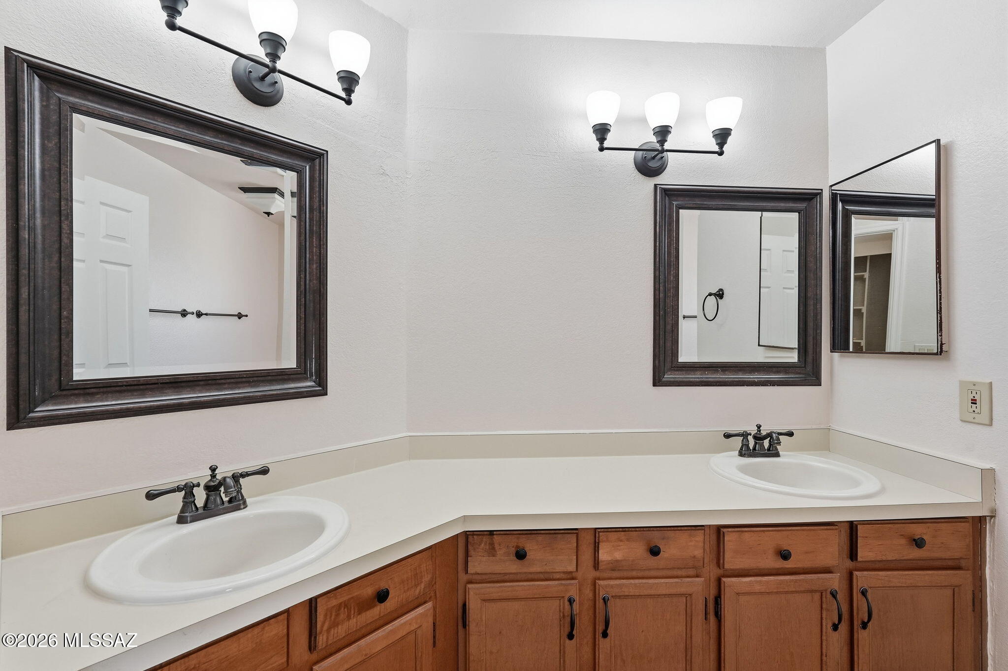 Meadowbrook (208-269) - Residential