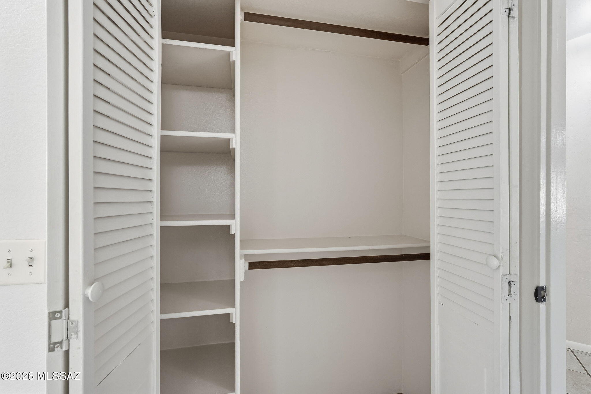 Meadowbrook (208-269) - Residential