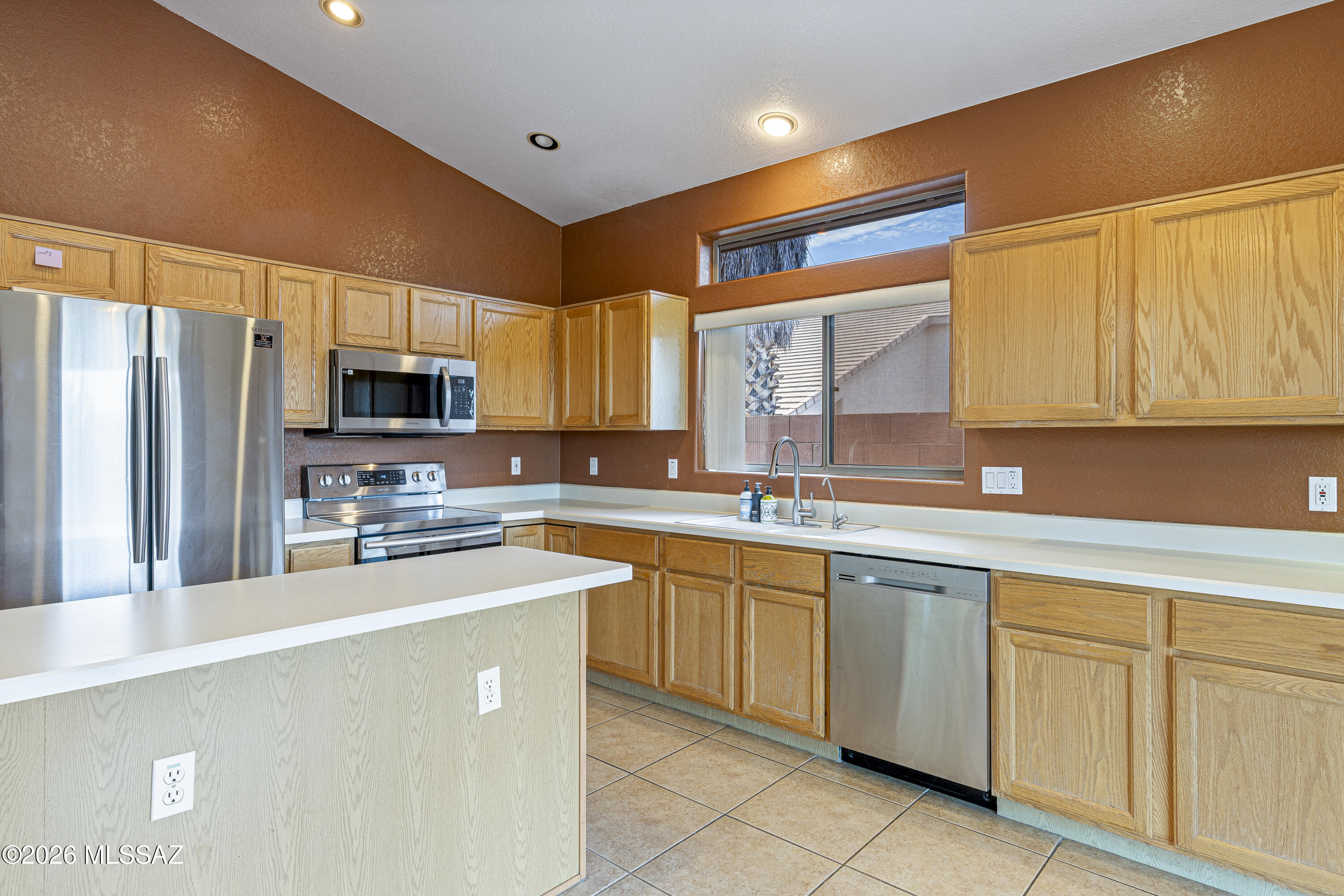 Canada Ridge (1-126) - Residential