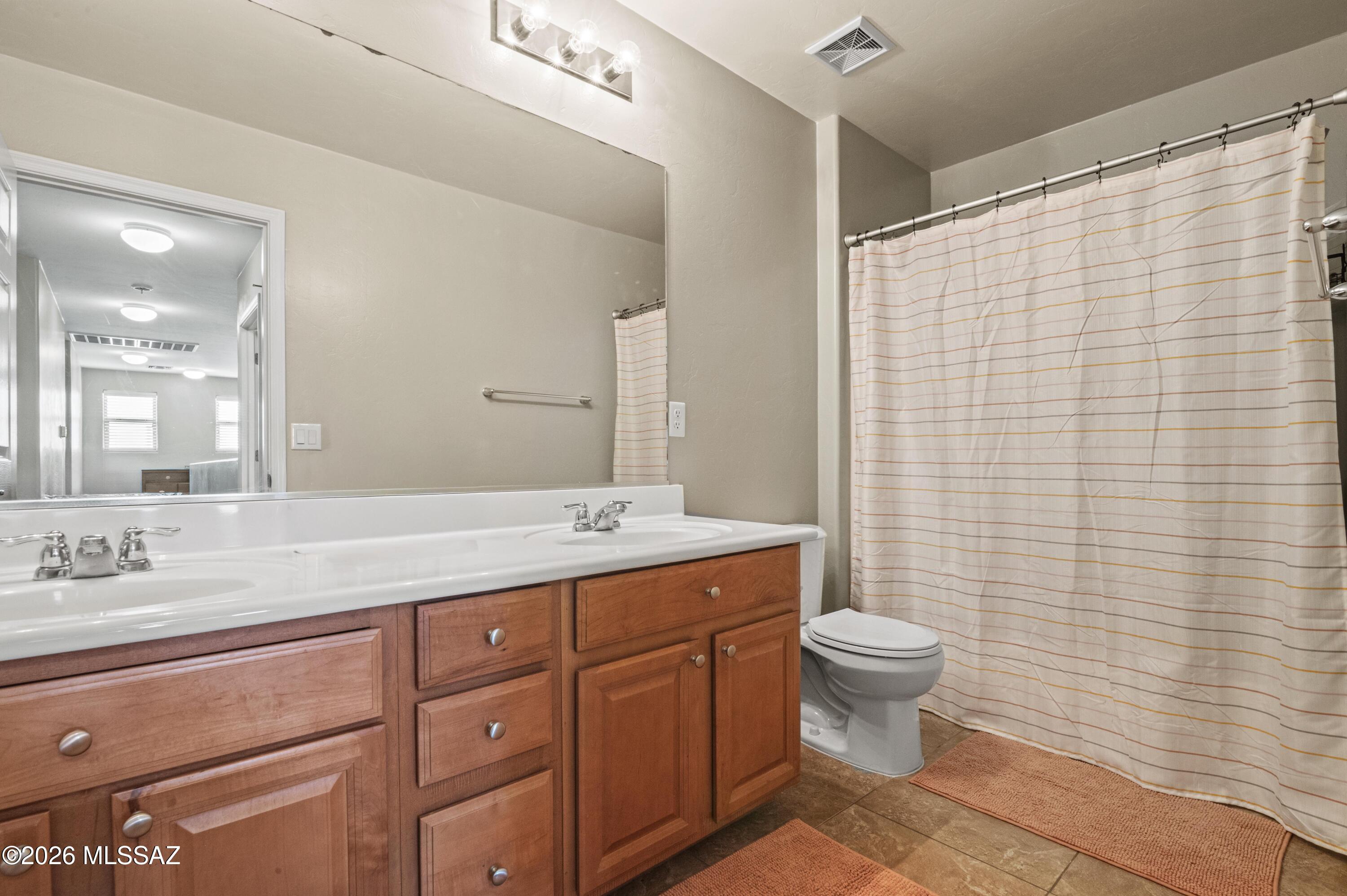 Star Valley Blk. 2 (212) - Residential