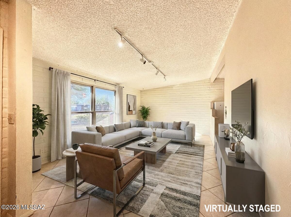 Manana Grande - Residential
