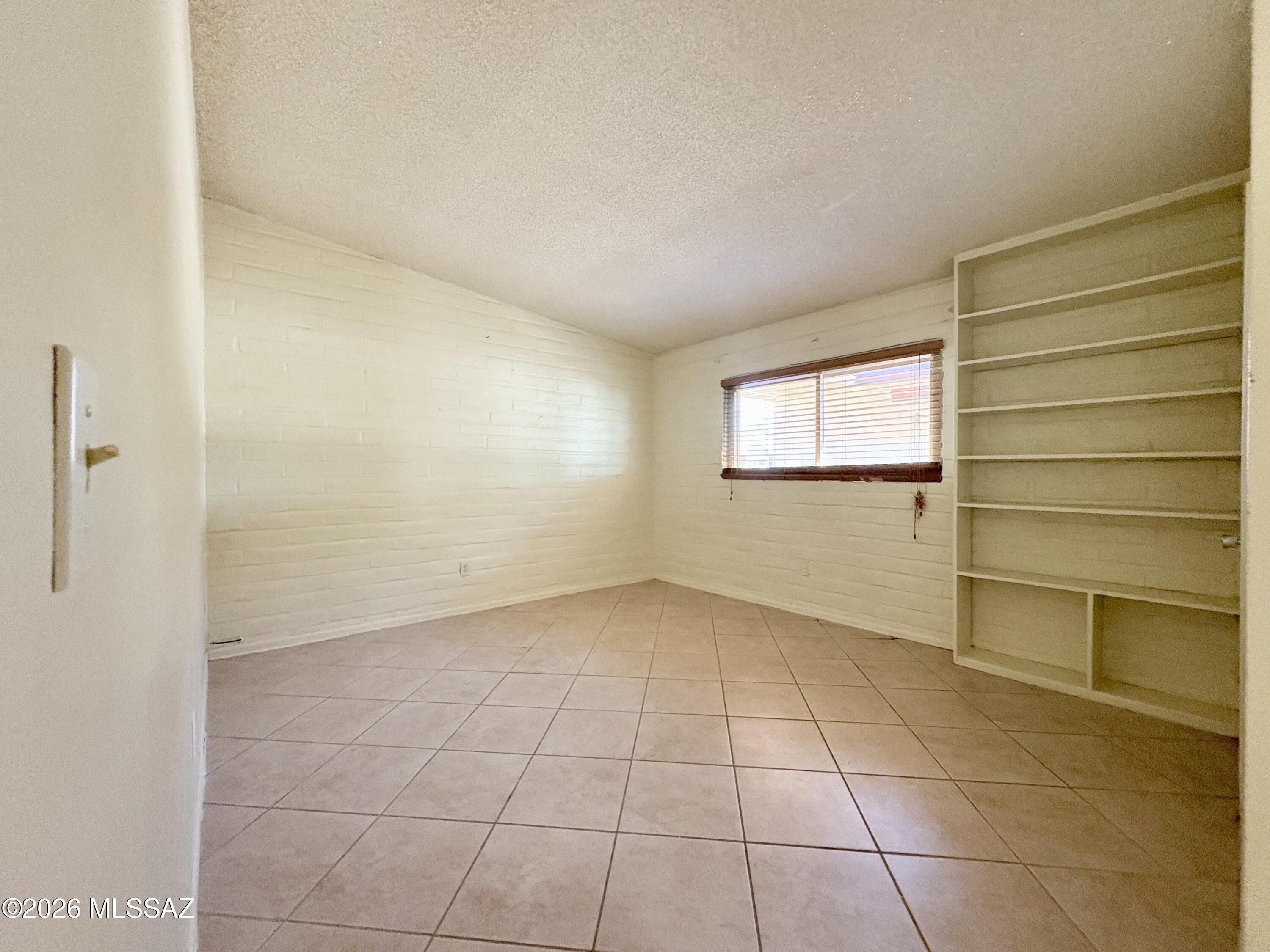Manana Grande - Residential