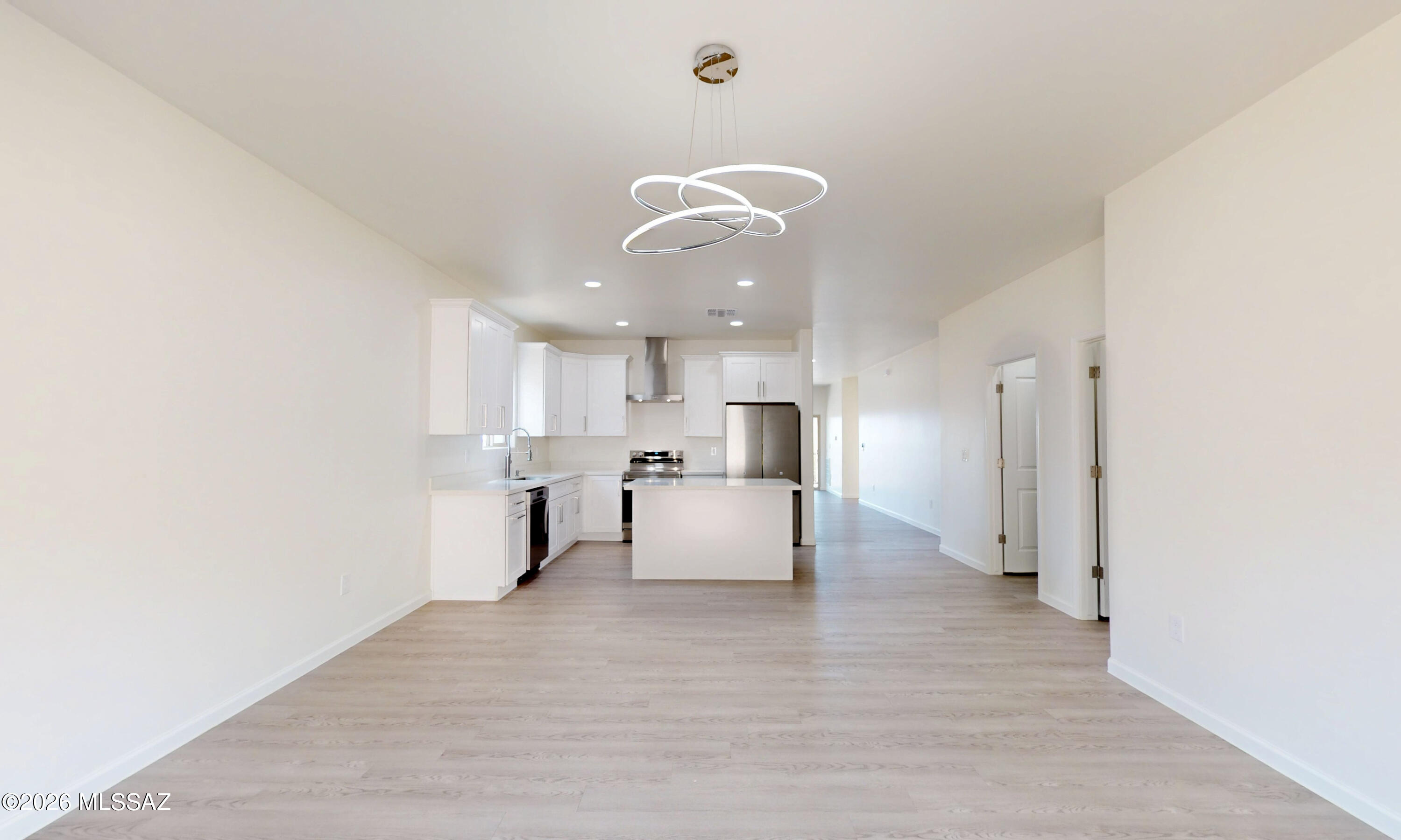 Mountain Manor View - Residential