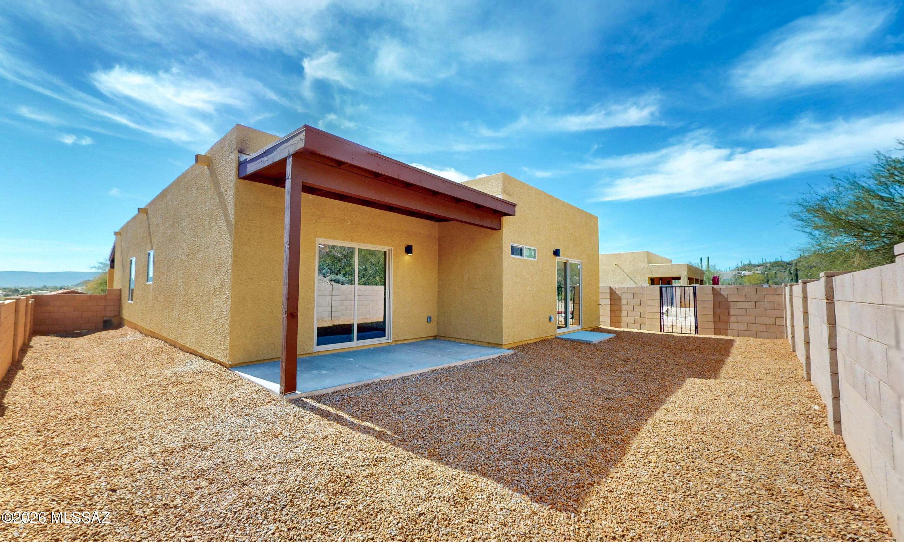 Mountain Manor View - Residential