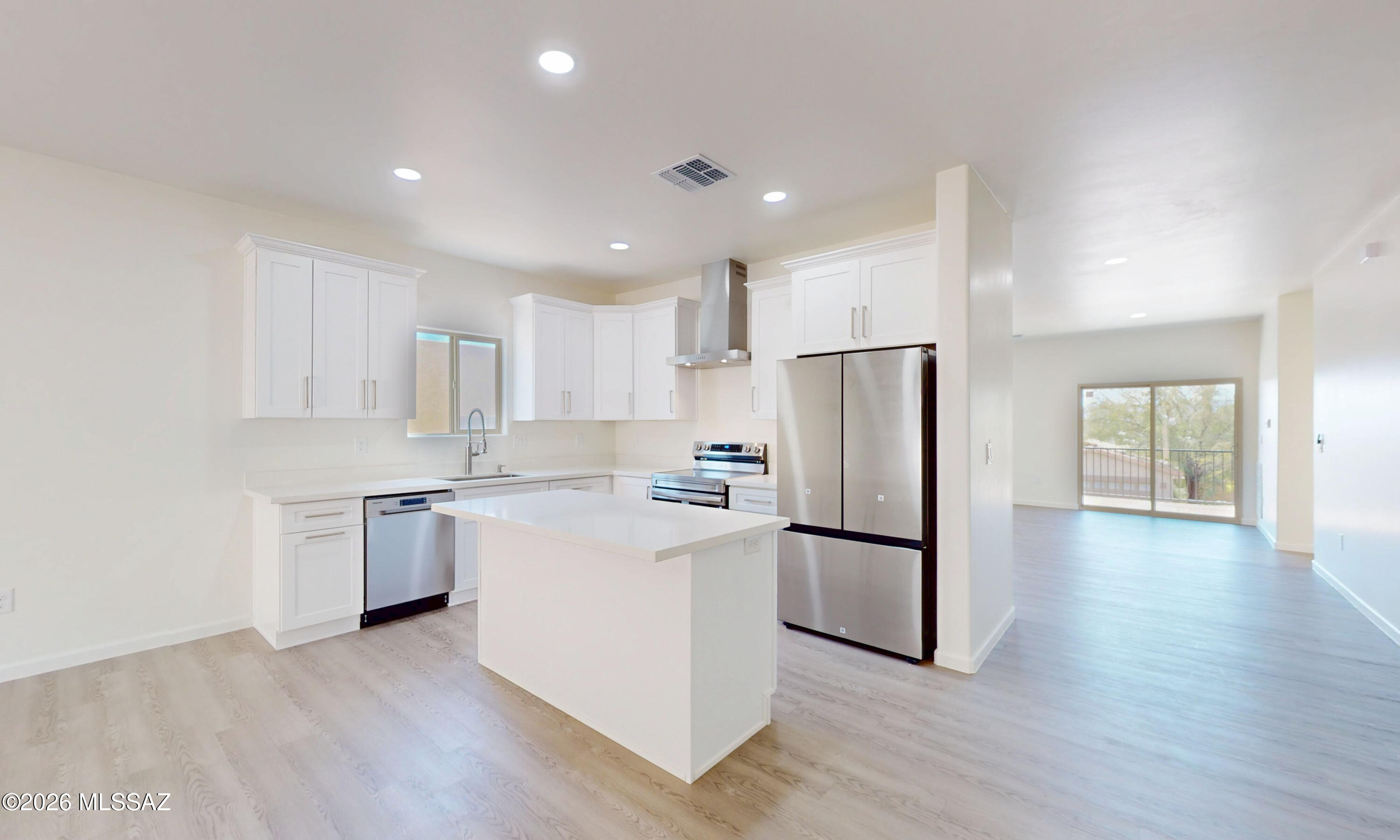 Mountain Manor View - Residential