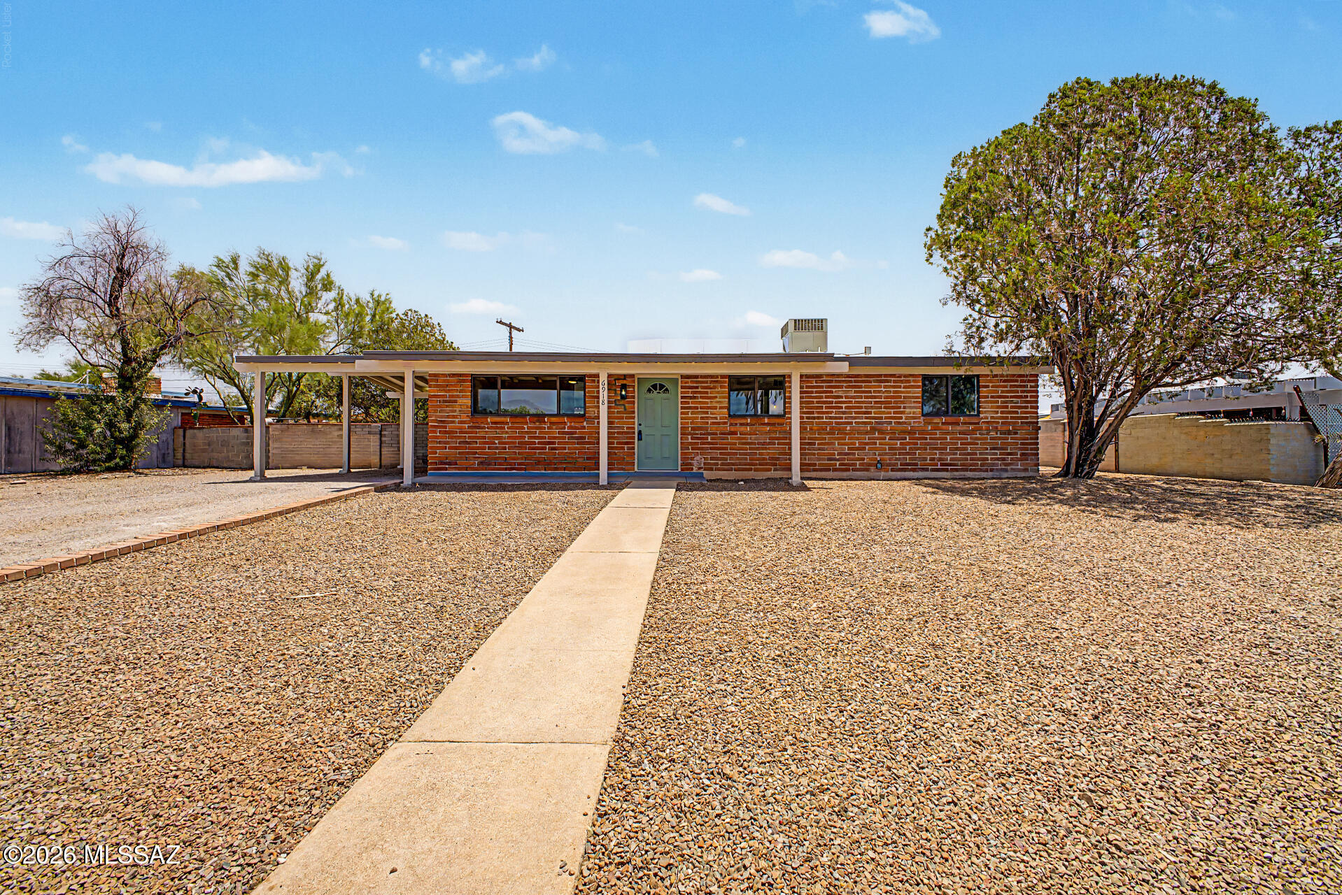 Kingston Knolls Terrace - Residential