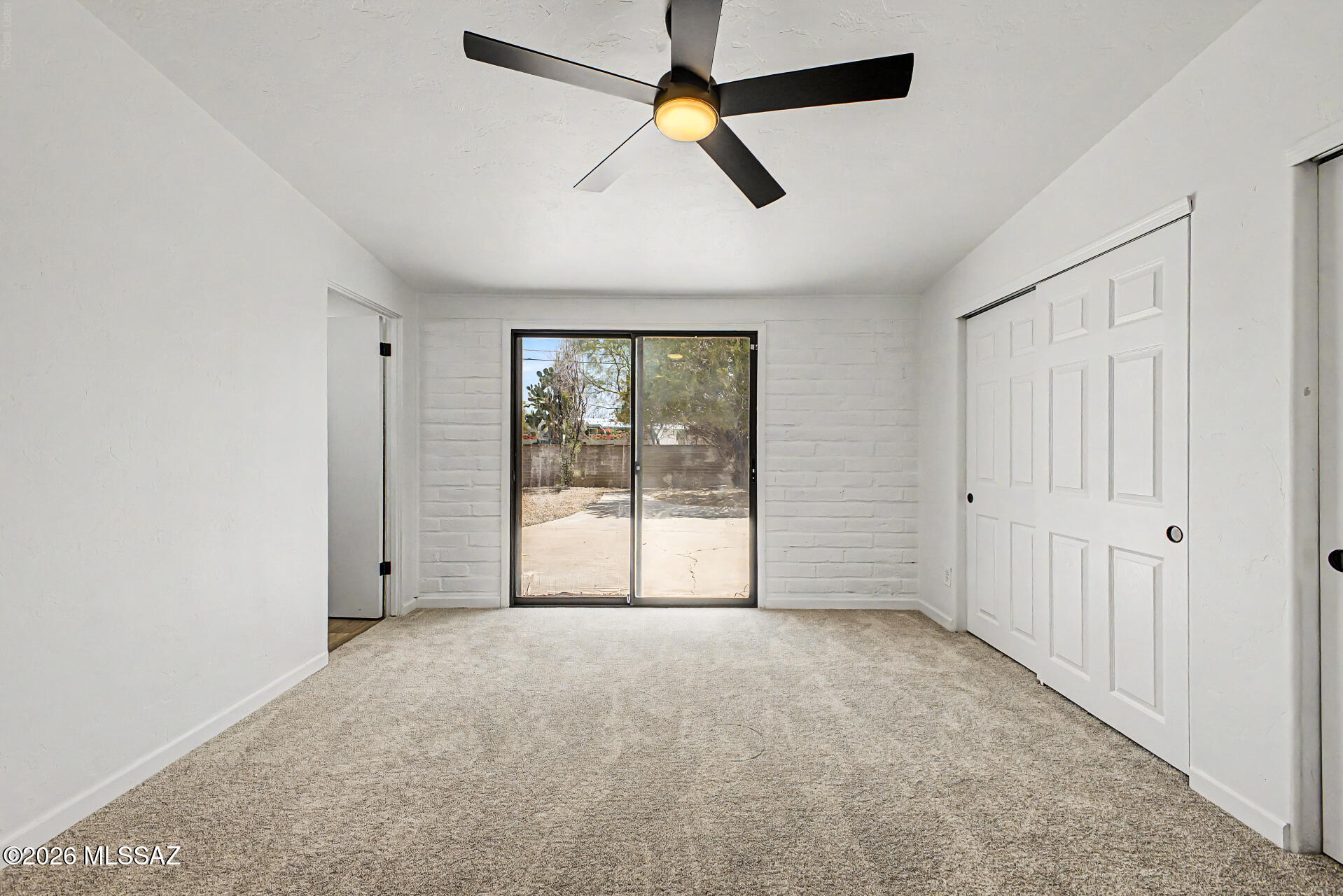 Kingston Knolls Terrace - Residential