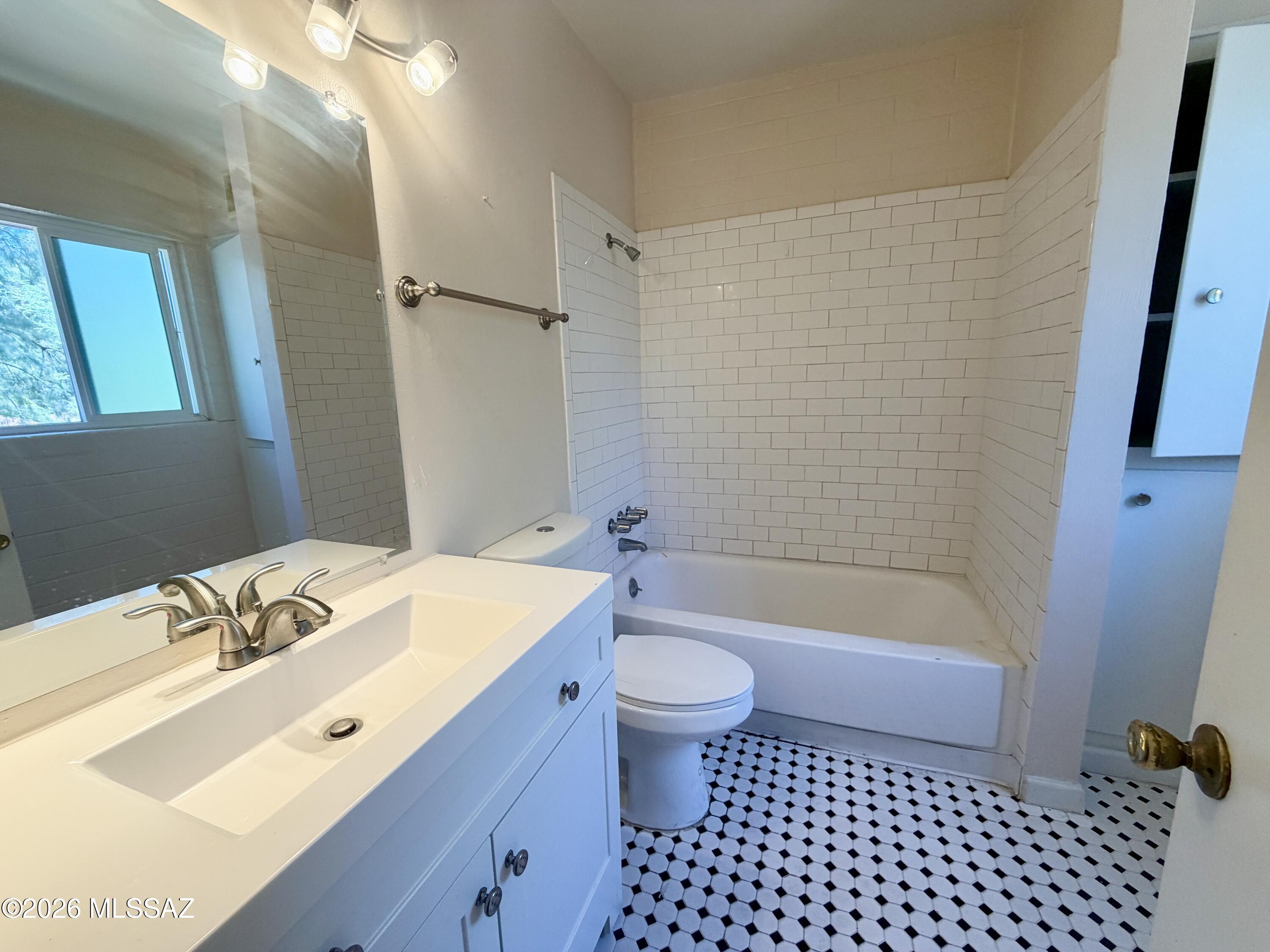 C.O.T. Resub - Residential Lease