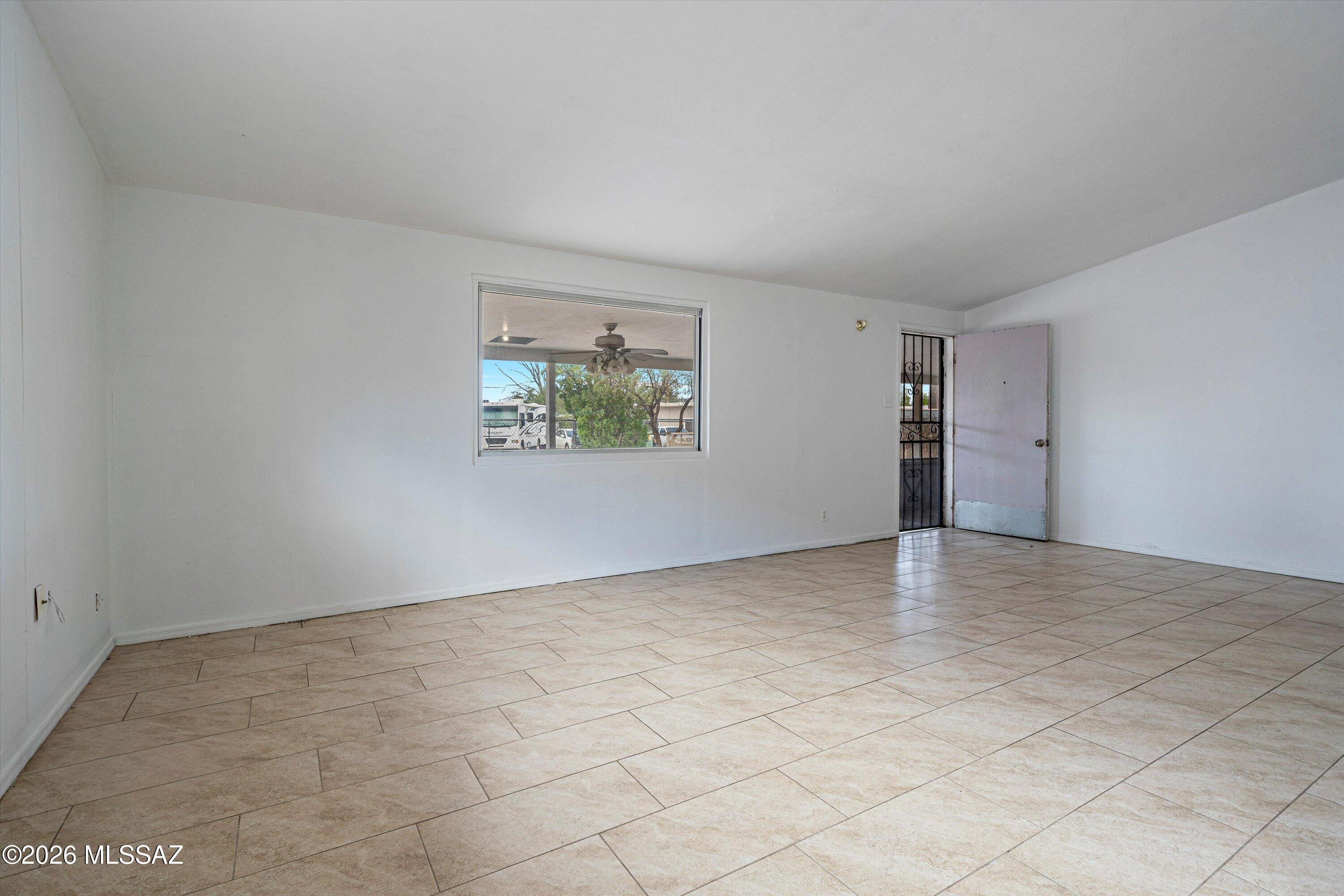 Pueblo Gardens - Residential