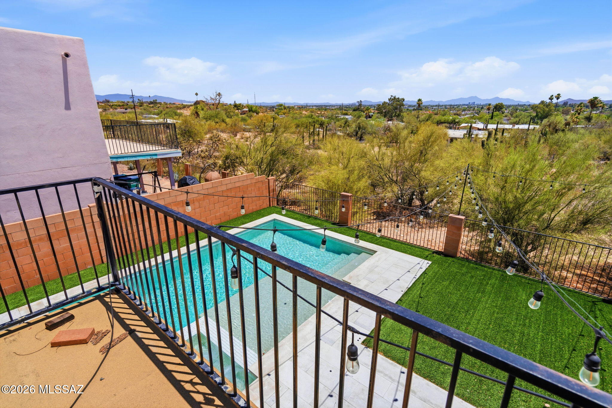 Hills On La Canada (The) - Residential