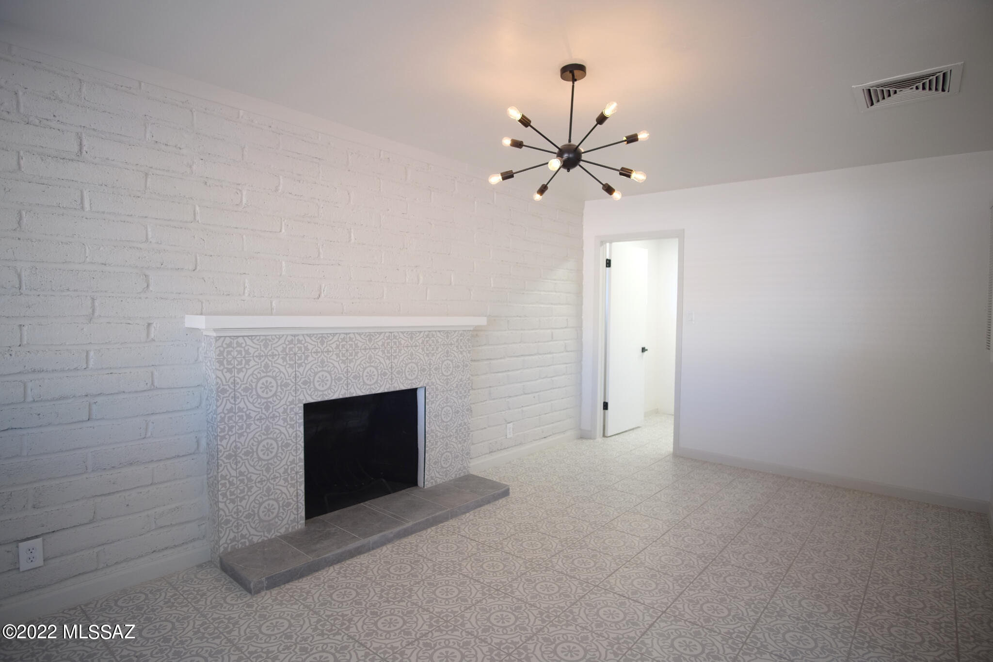 El Cerrito Est - Residential Lease