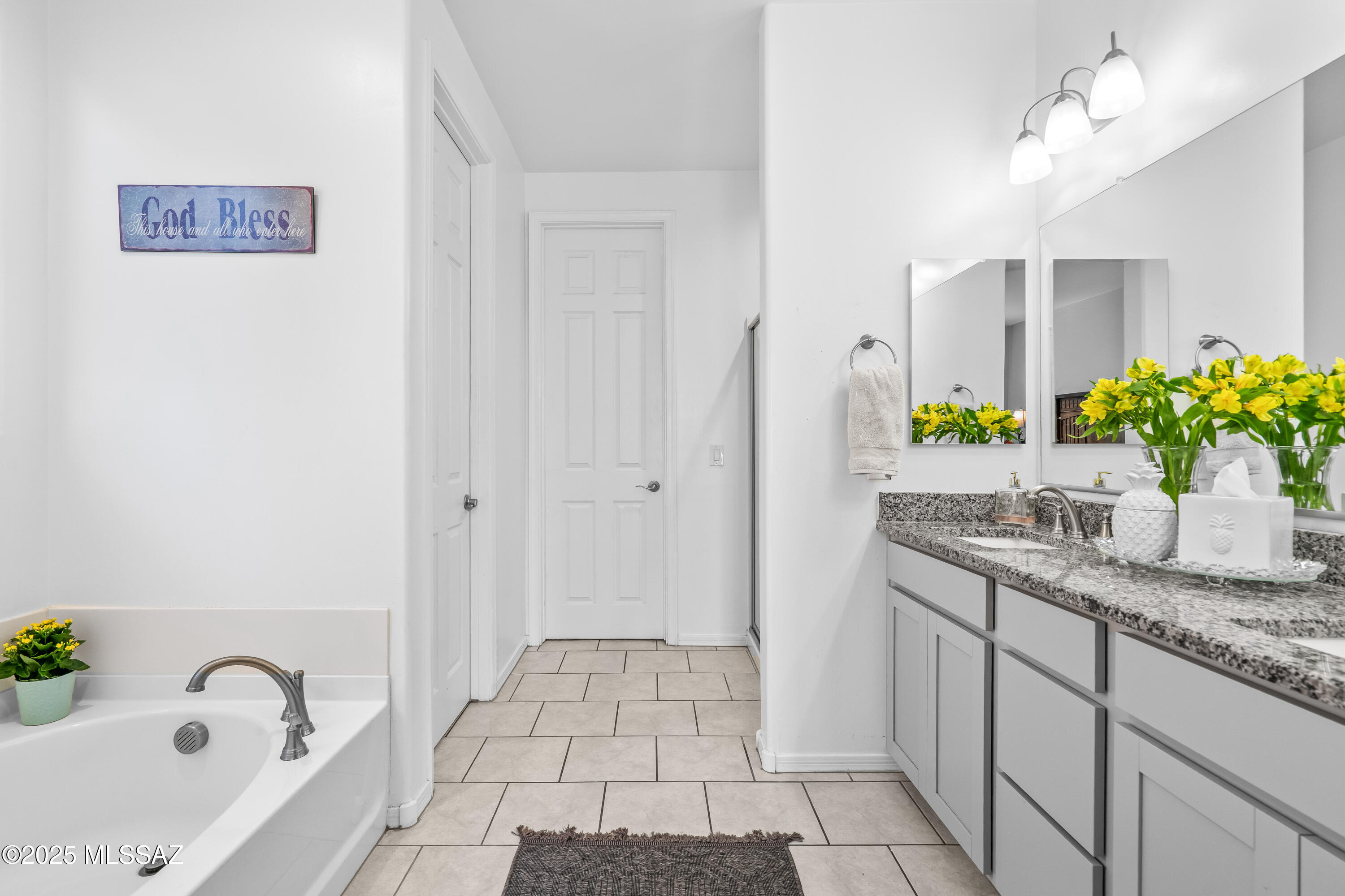 Entrada La Villita SQ20161810742 - Residential