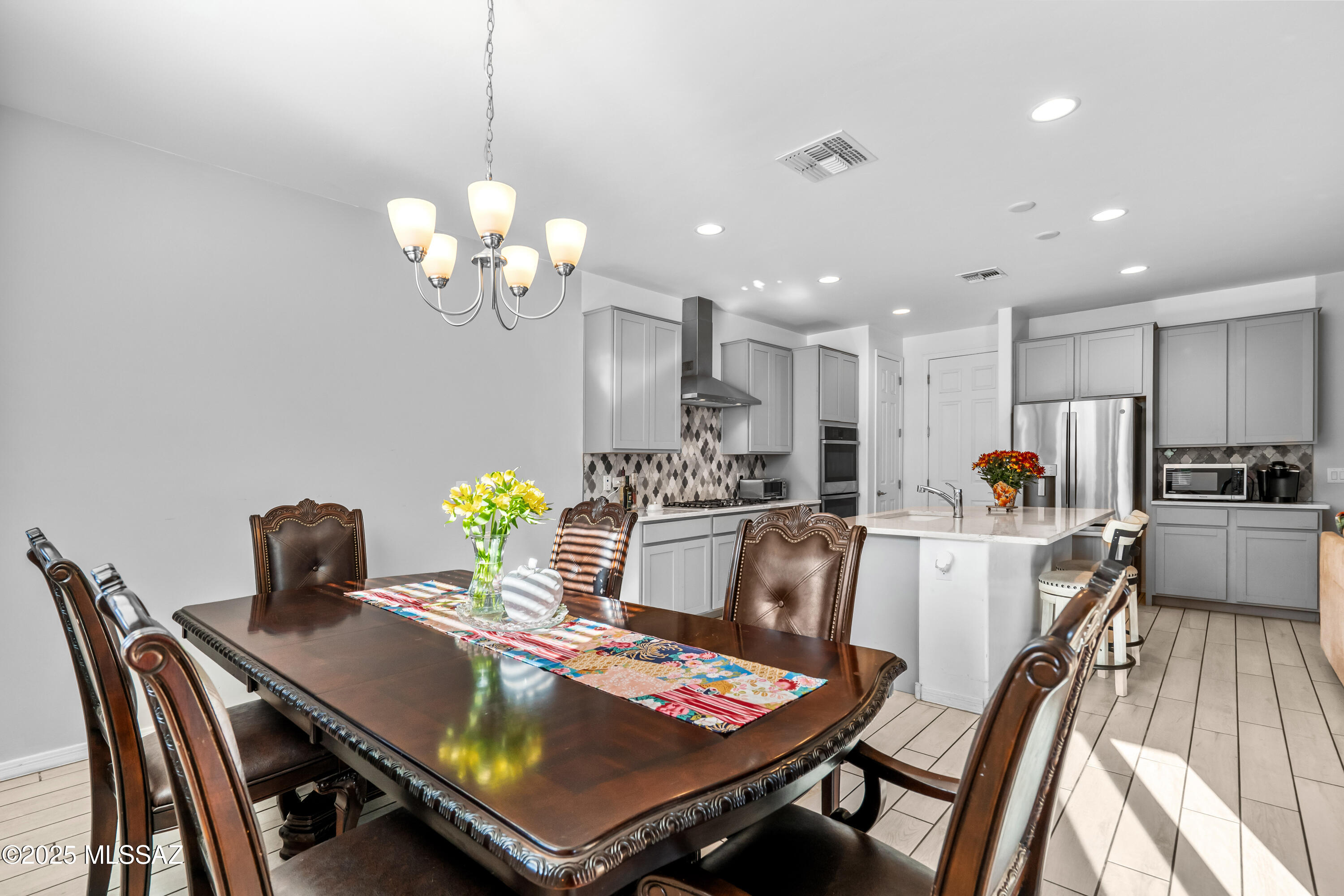 Entrada La Villita SQ20161810742 - Residential