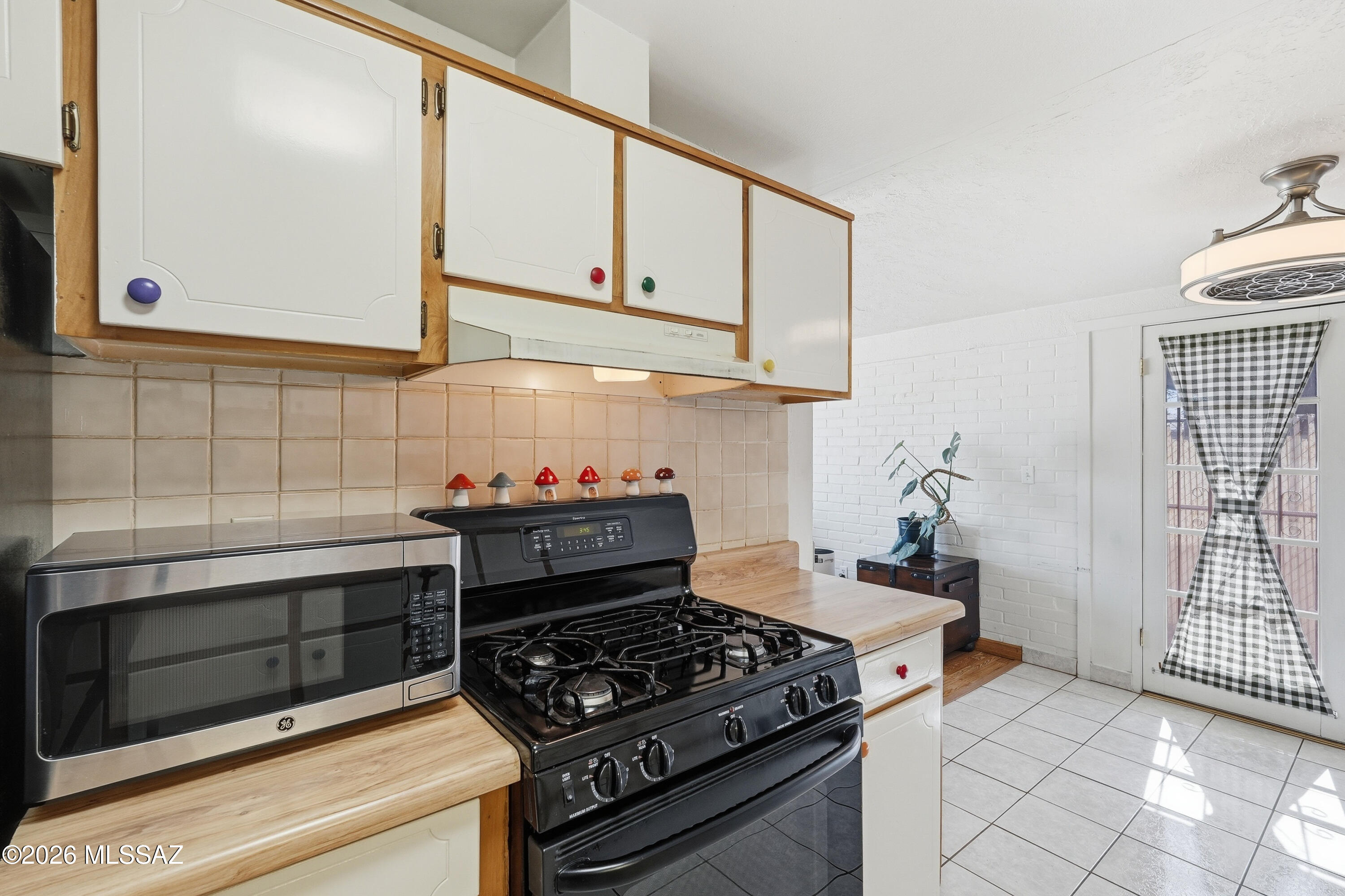 Vista Del Prado (1-274) - Residential