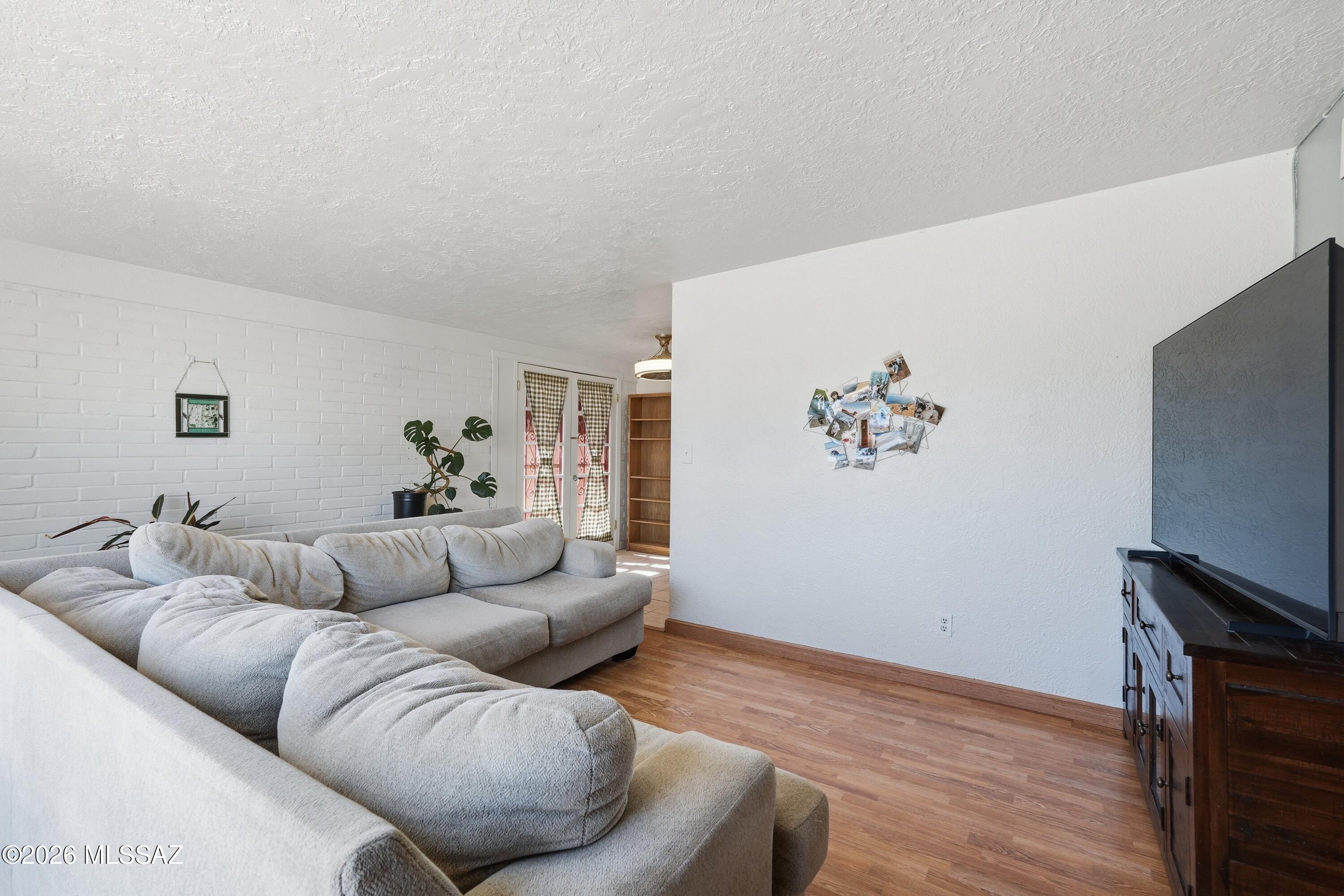 Vista Del Prado (1-274) - Residential