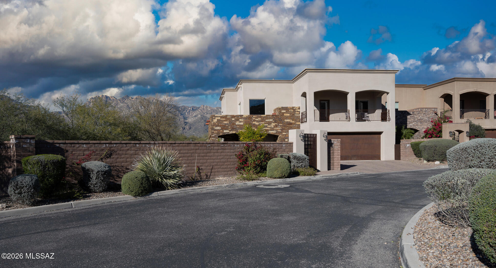Enclave Del Snyder (1-8) - Residential