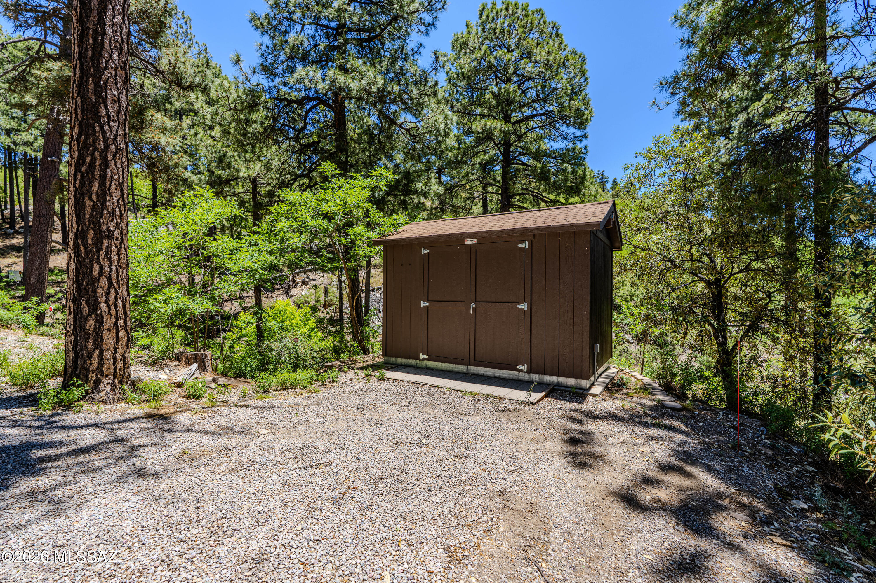 Loma Sabino Pines - Residential