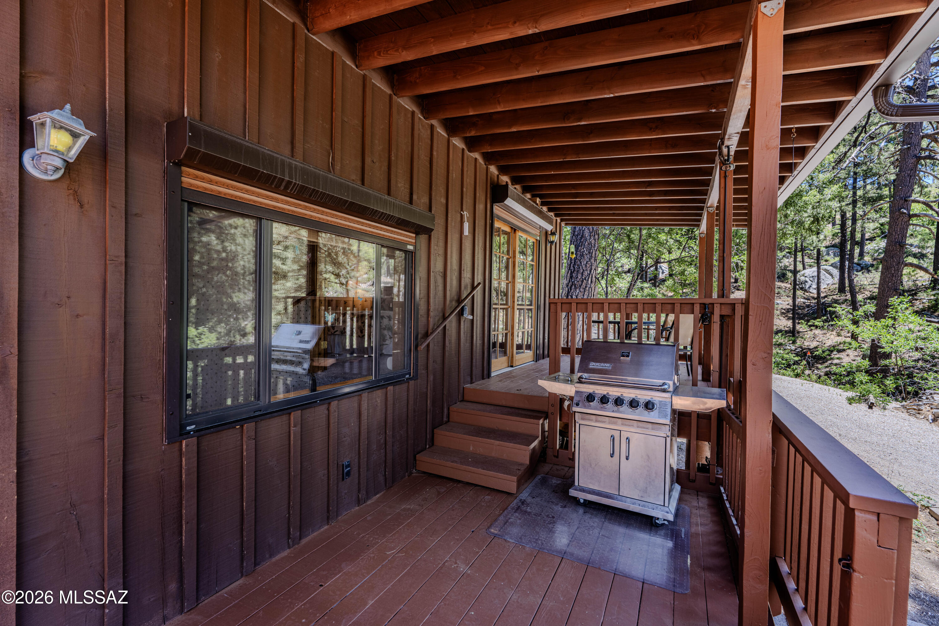 Loma Sabino Pines - Residential