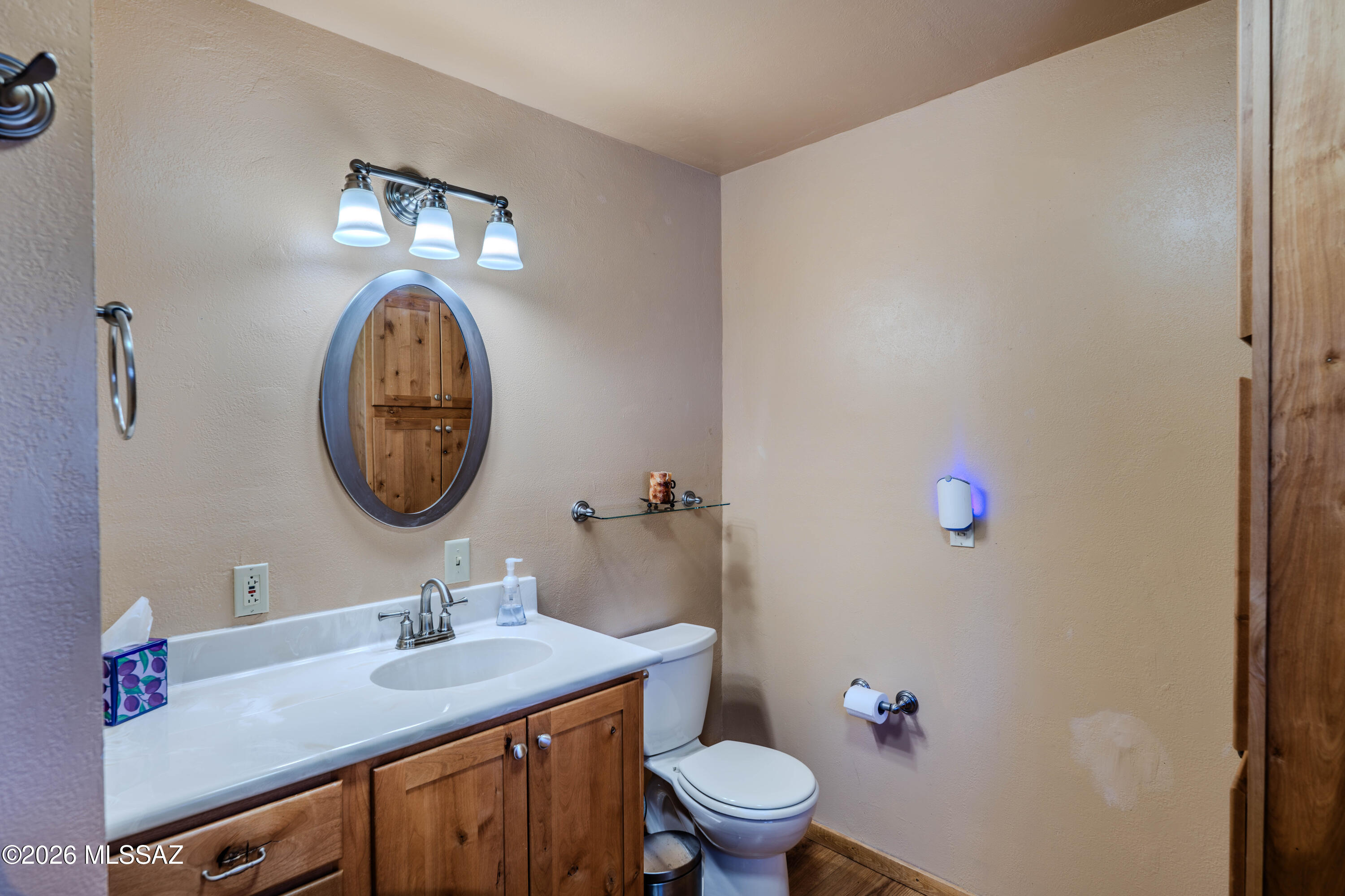 Loma Sabino Pines - Residential