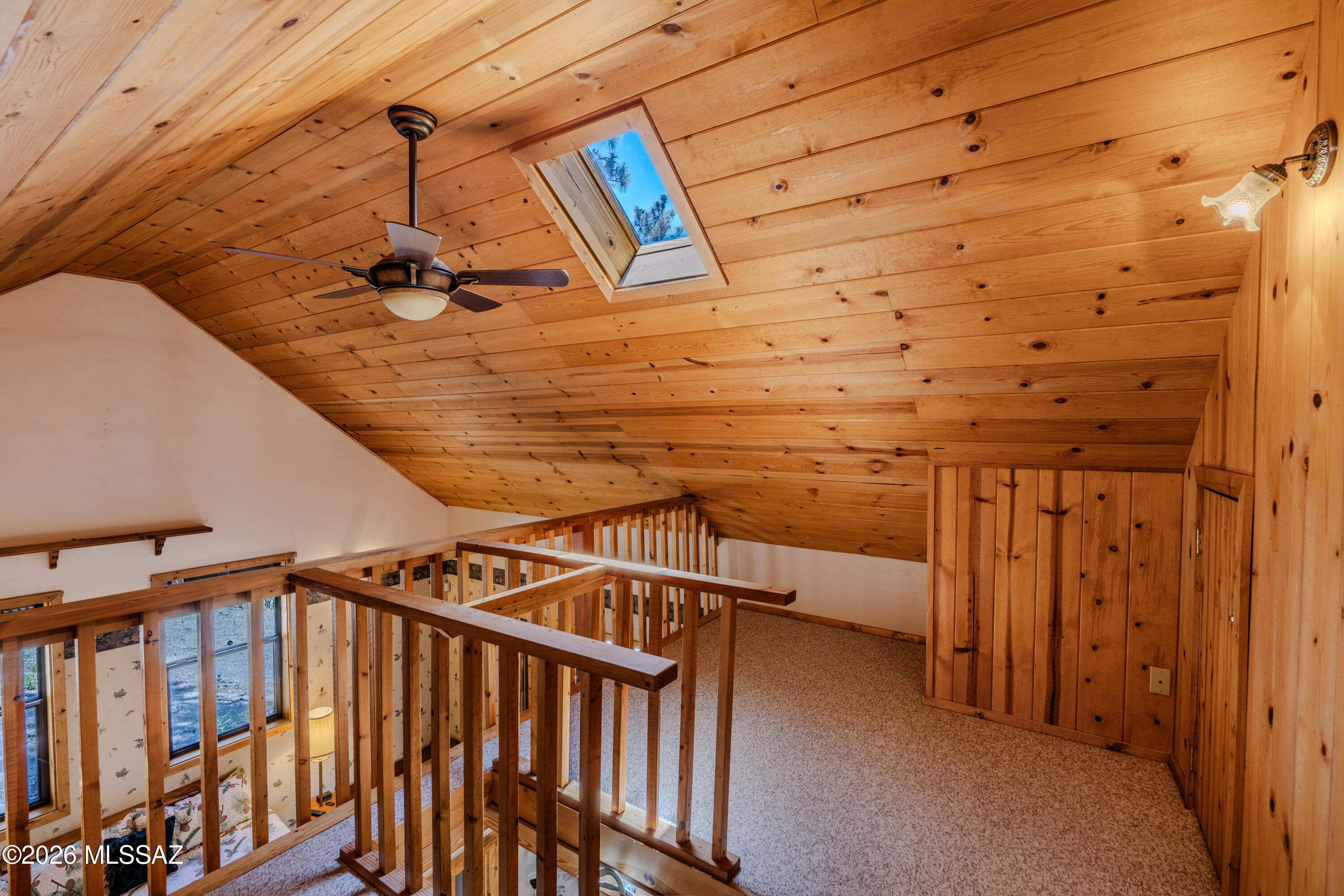Loma Sabino Pines - Residential