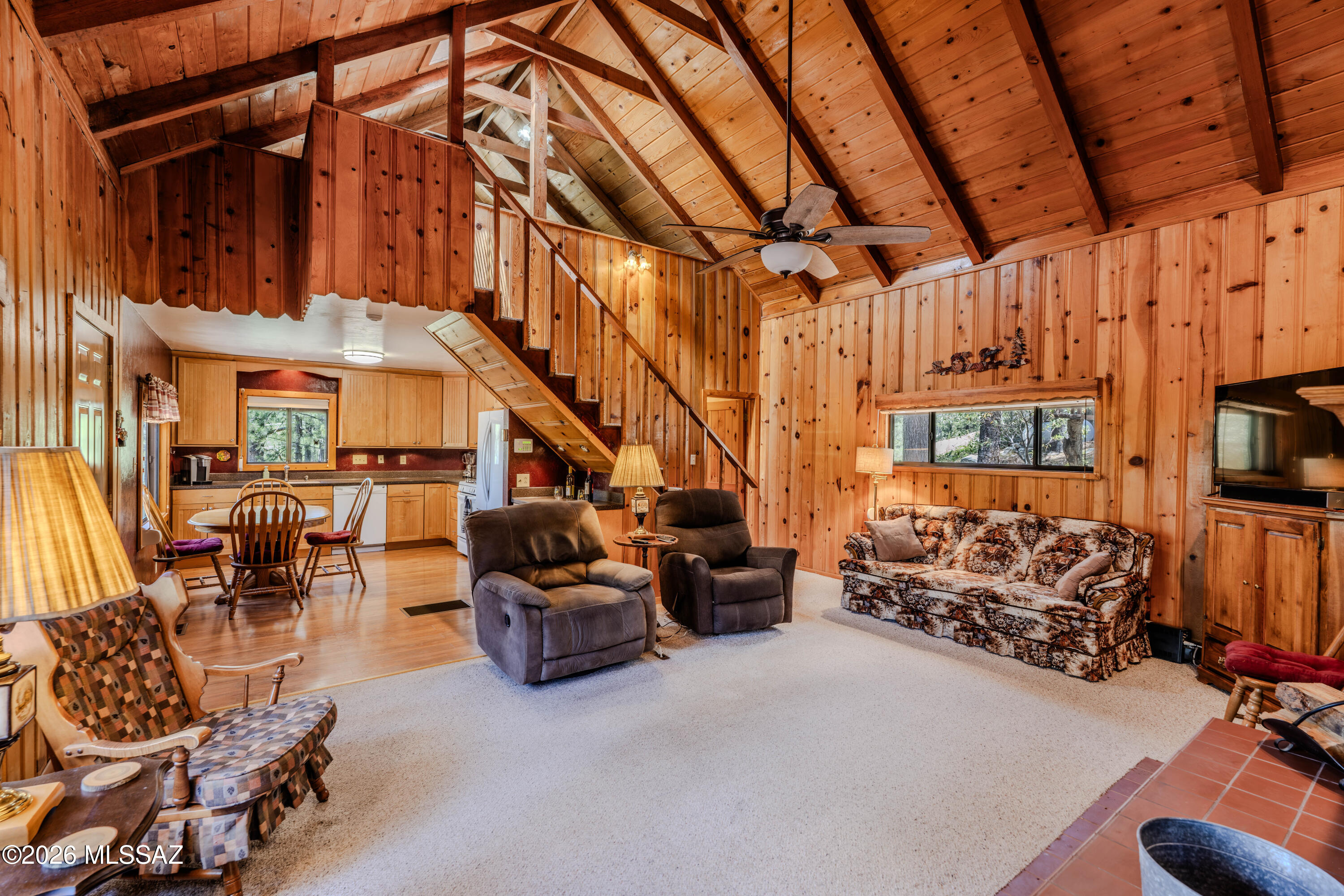 Loma Sabino Pines - Residential
