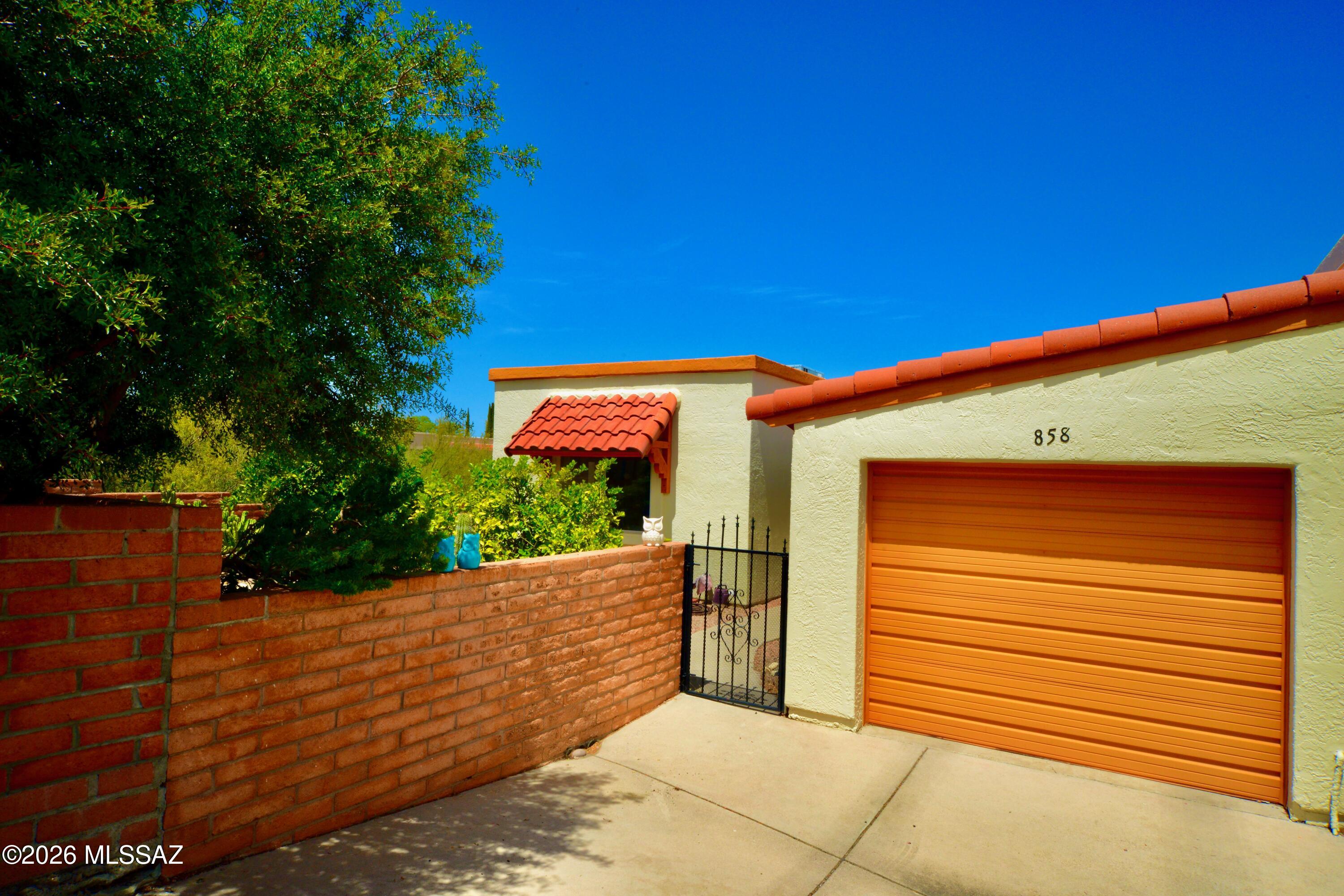 Continental Vistas(1-302) - Residential