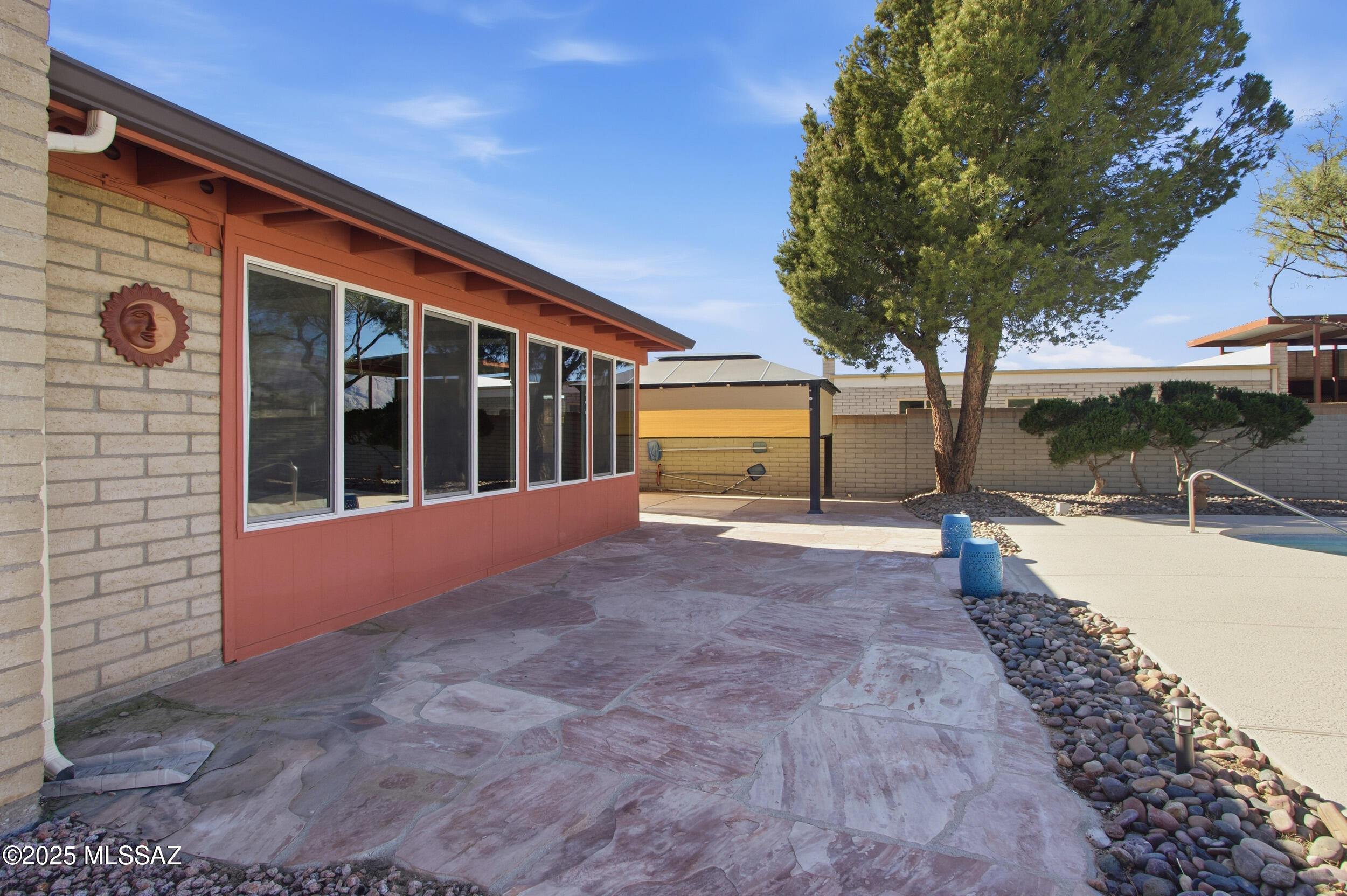 Tres Lomas North (1-135) - Residential