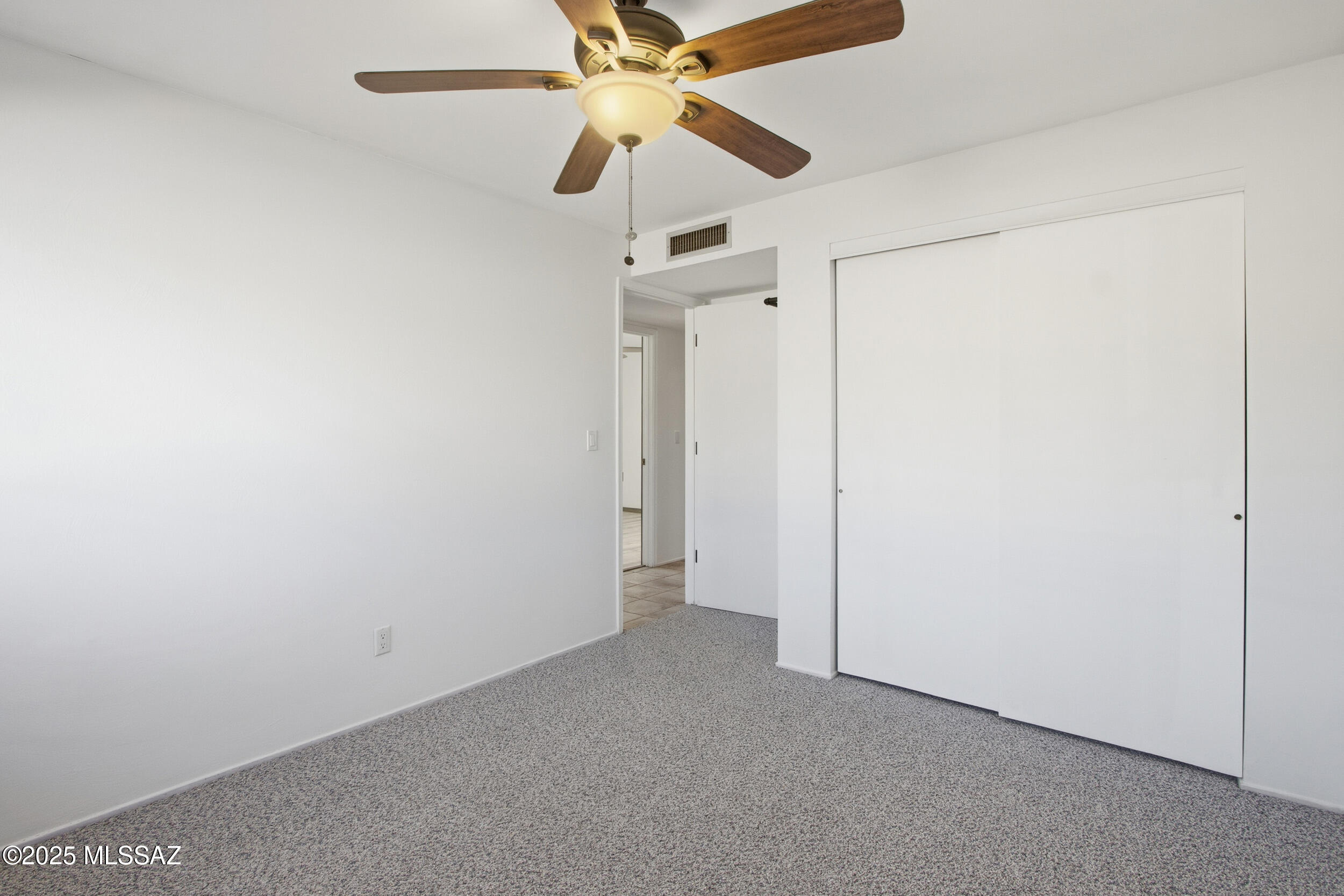 Tres Lomas North (1-135) - Residential