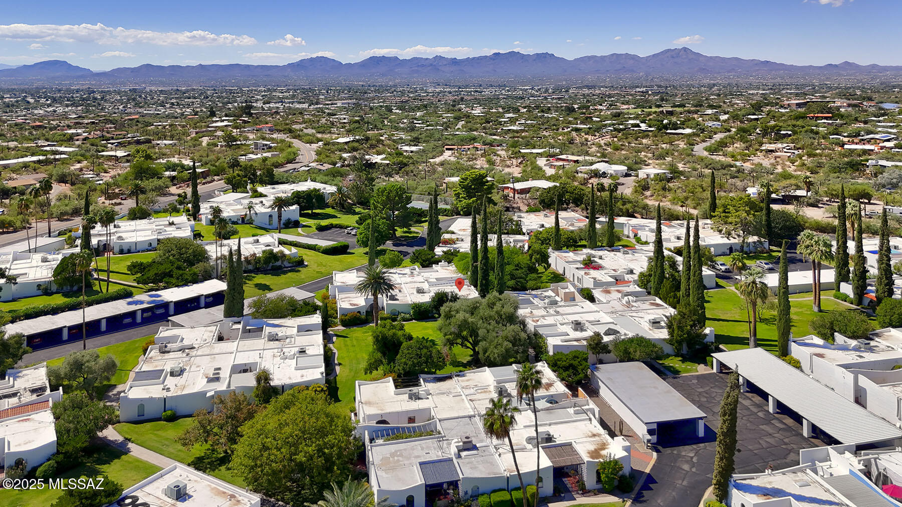 Las Lomitas (1) - Residential