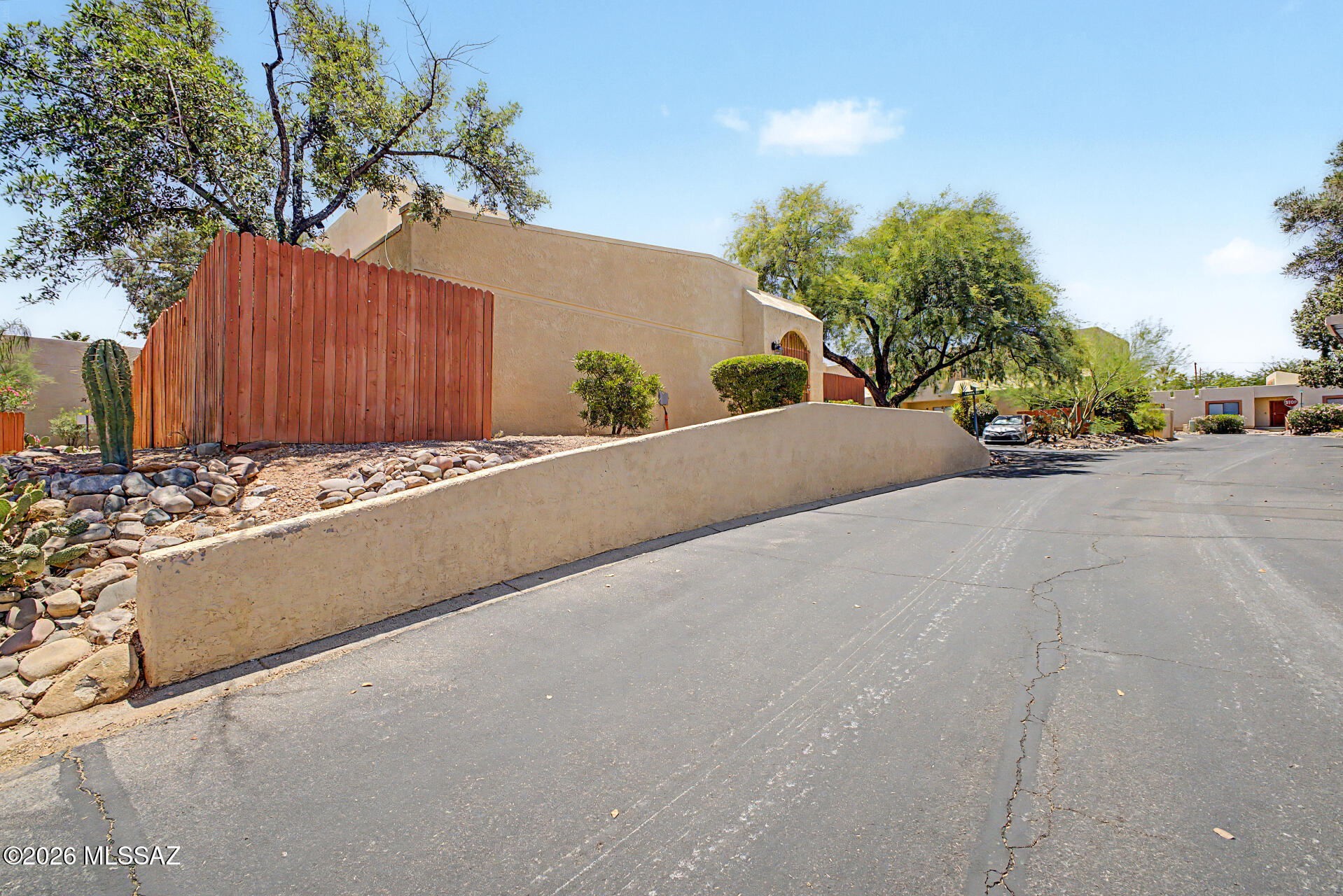 Kenyon Terrace (1-160) - Residential