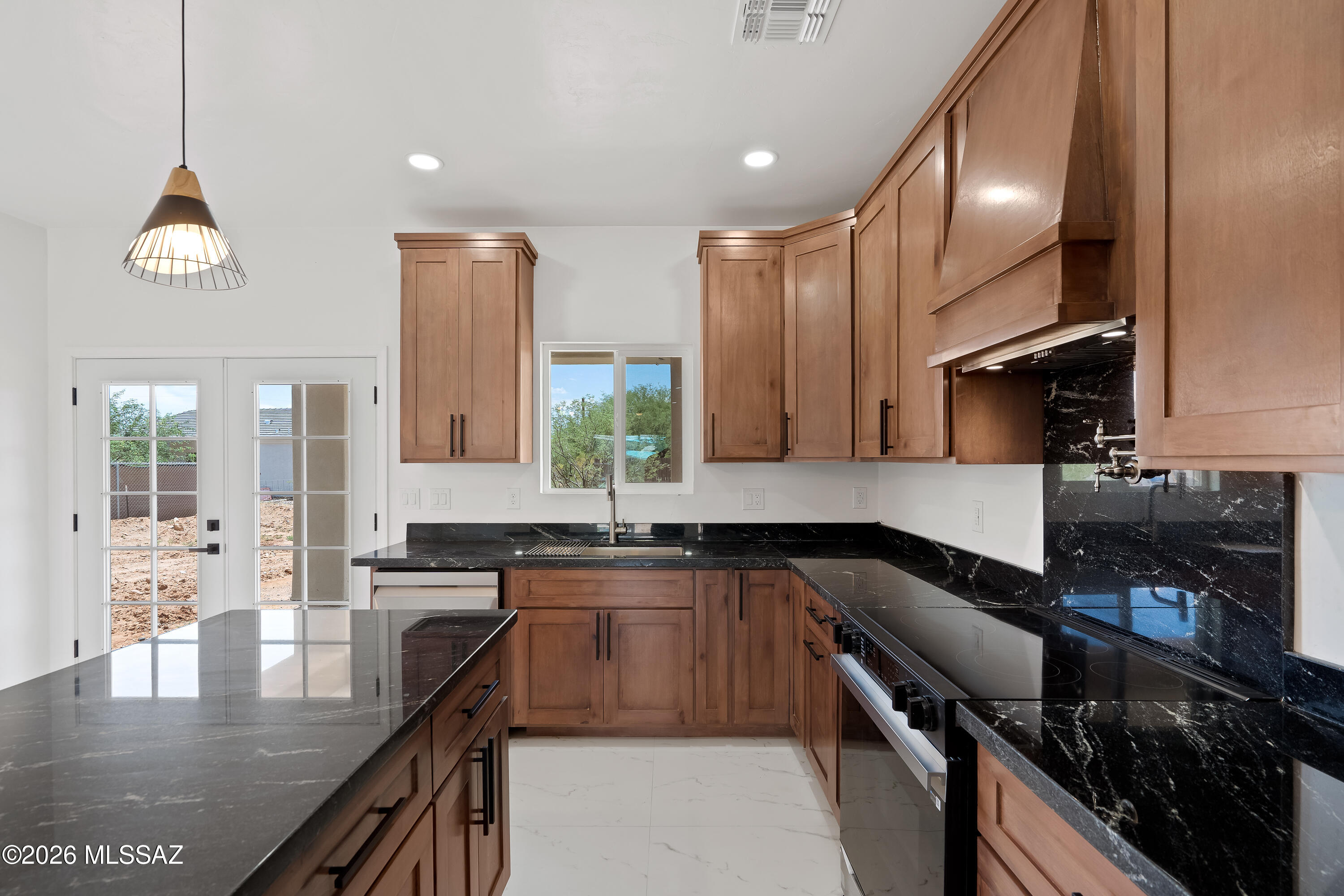 Rio Rico Villas 14 - Residential
