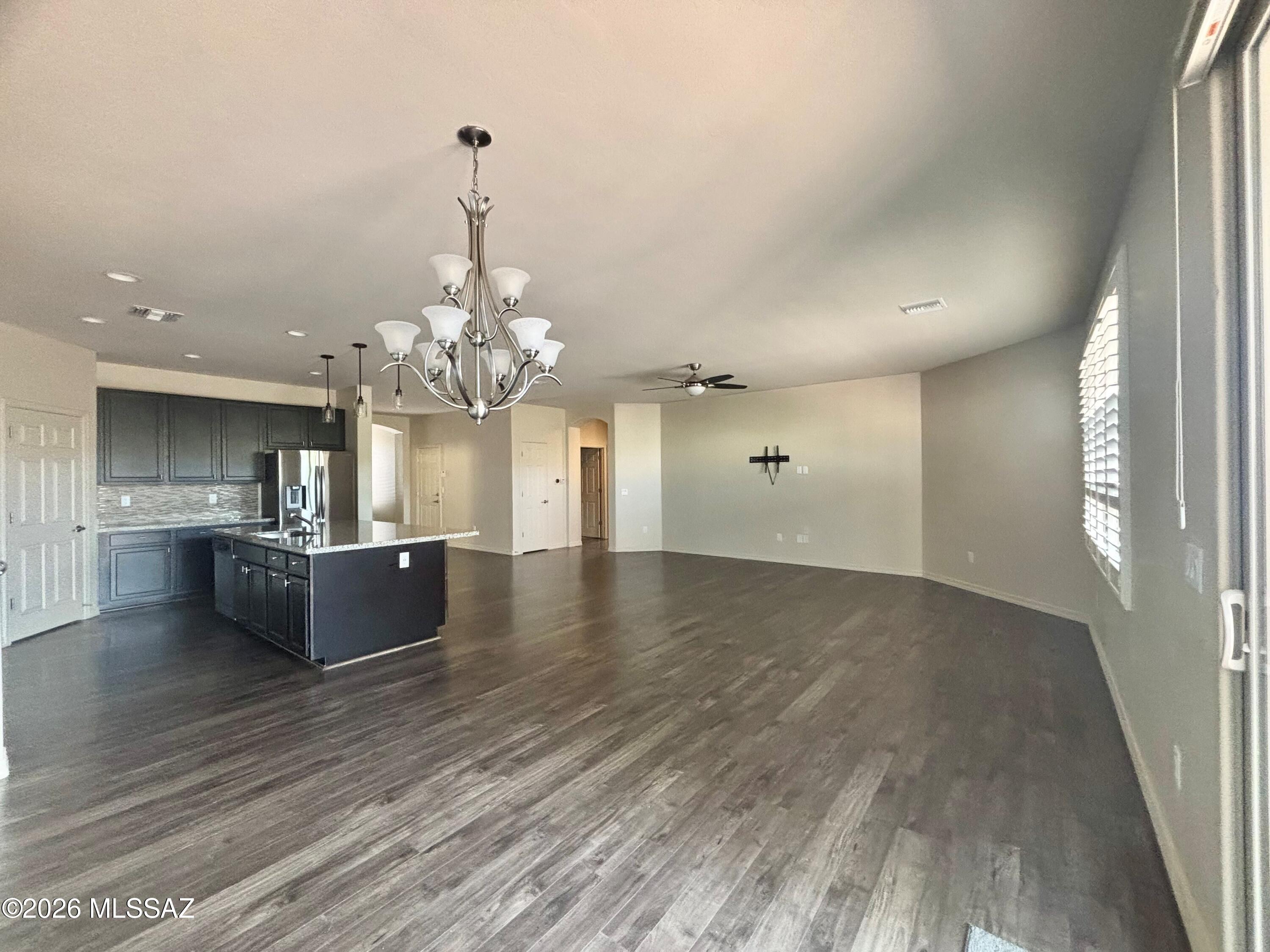 The Schoolyard SQ20152590529 - Residential Lease